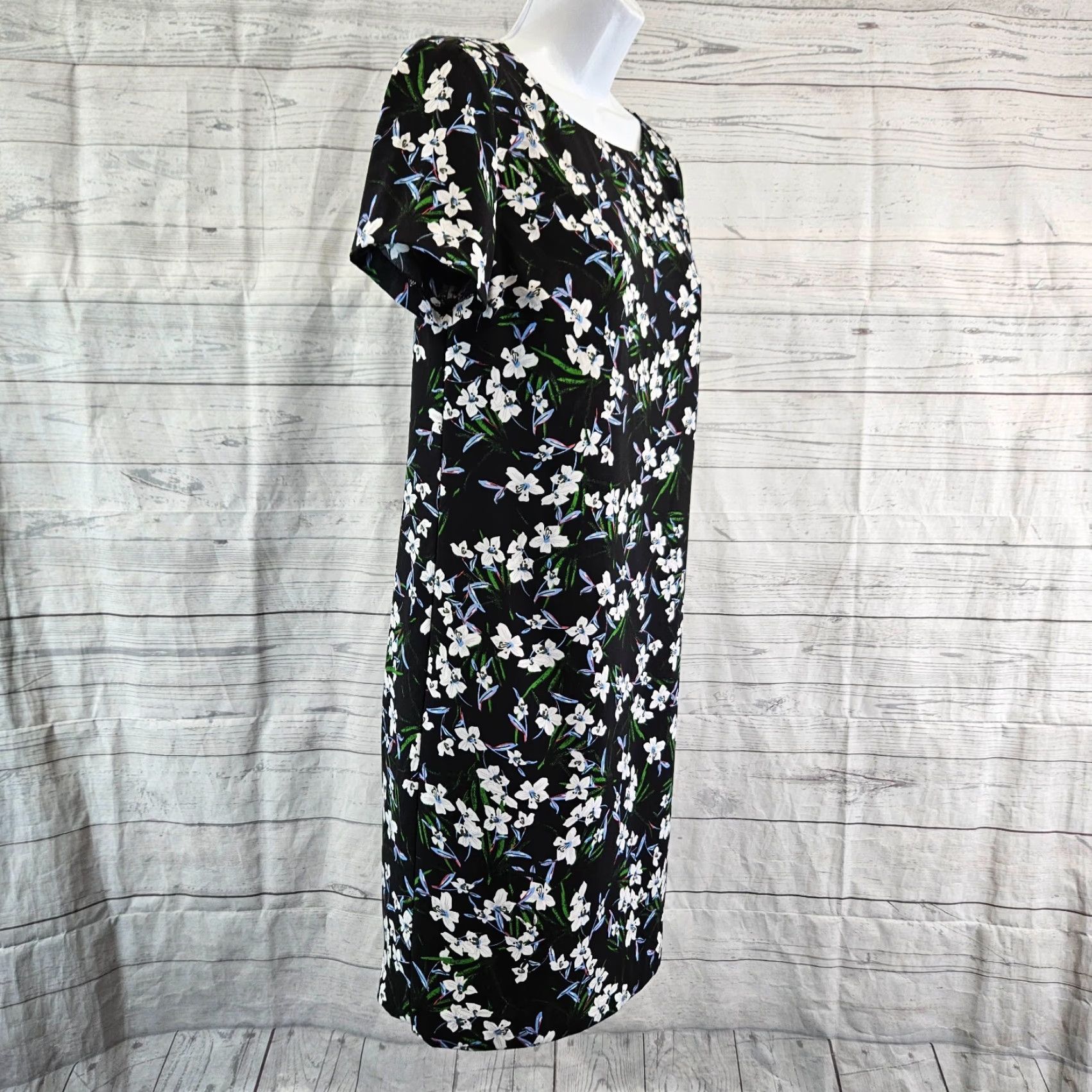Banana Republic Banana Republic Dress Womens Sz 2 Multicolor Floral Short Sleeve Shift ガ Size 26" / US 2 / IT 38 - 3 Thumbnail