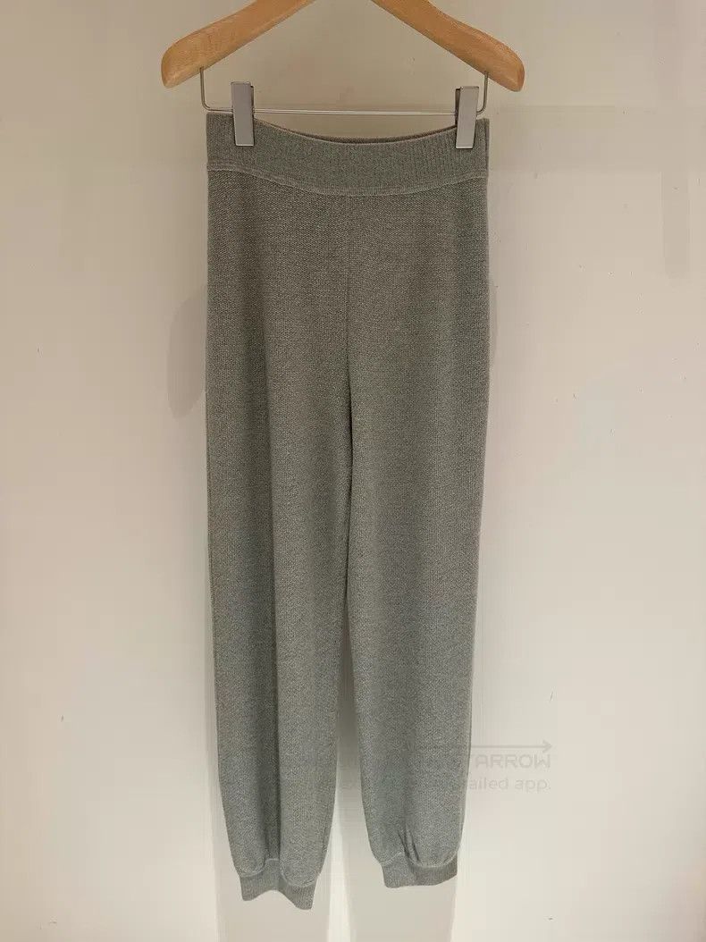 Loro Piana Loro Piana Ladies Cashmere Knit Pant with Elastic Waist Size 26" / US 2 / IT 38 - 1 Thumbnail