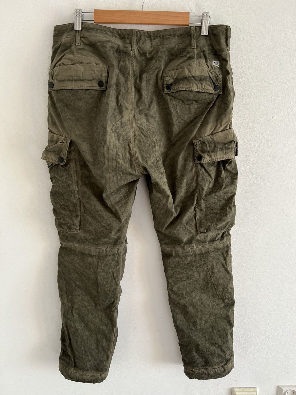 C.P. Company 🔥🔥 C.P Company Dust Color Cargo Pants Size US 32 / EU 48 - 2 Thumbnail