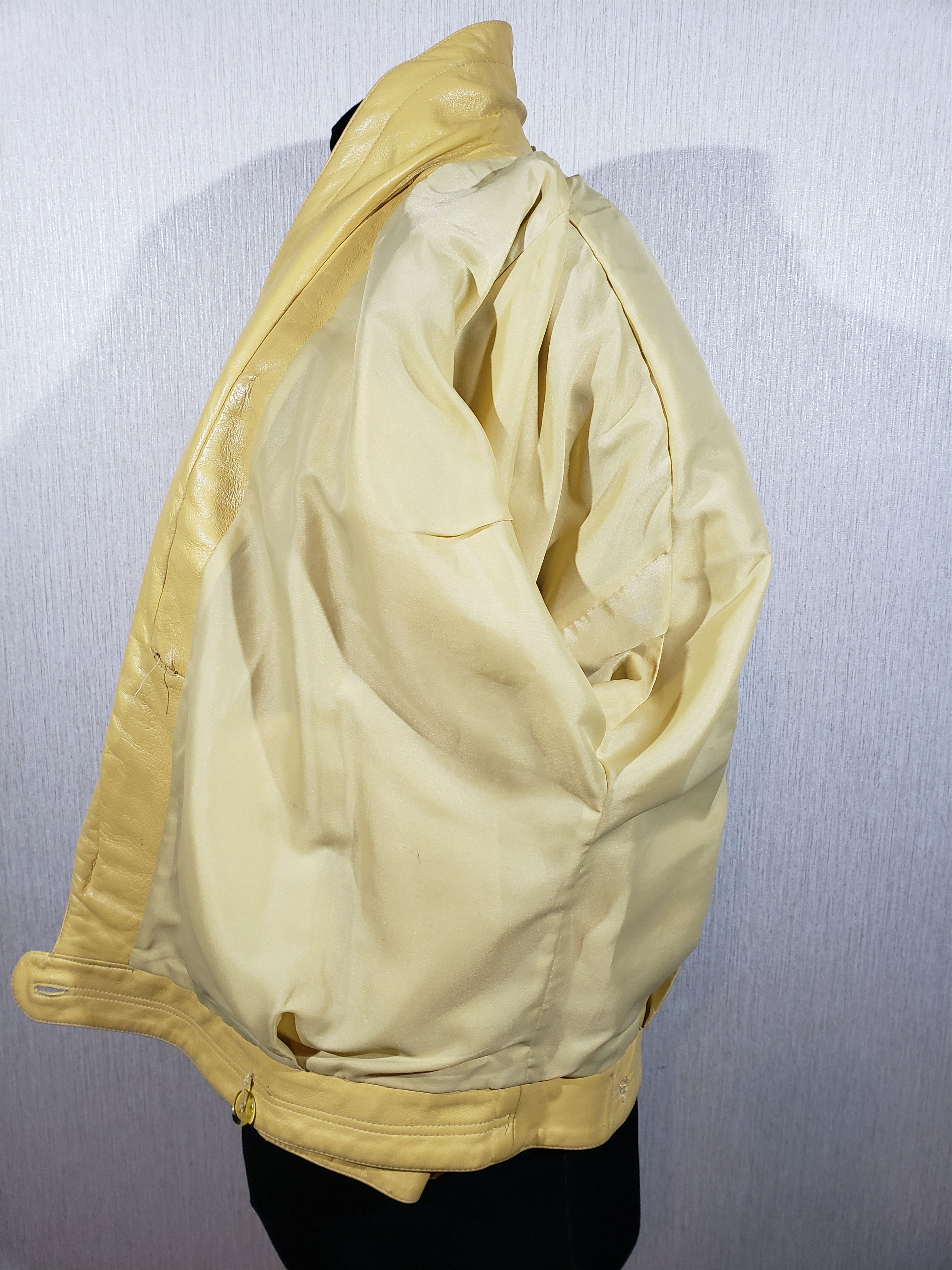 Other Stylish yellow leather women's jacket. Size XL / US 12-14 / IT 48-50 - 8 Thumbnail