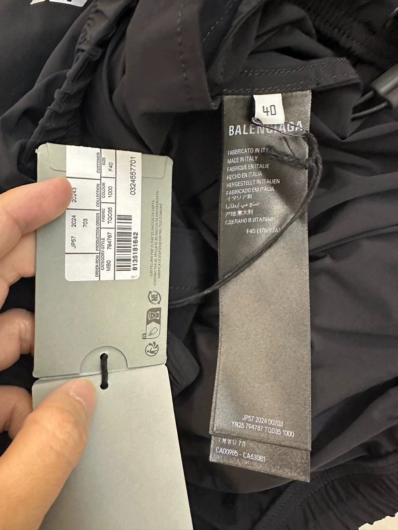 Balenciaga Balenciaga Sports Windbreaker Jacket Coat Size S / US 4 / IT 40 - 4 Thumbnail