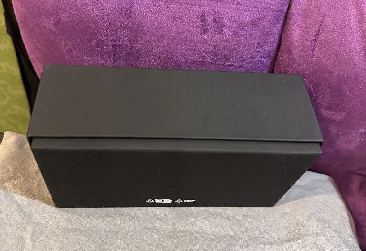 Chanel Chanel sunglass case with box . Size ONE SIZE - 10 Thumbnail