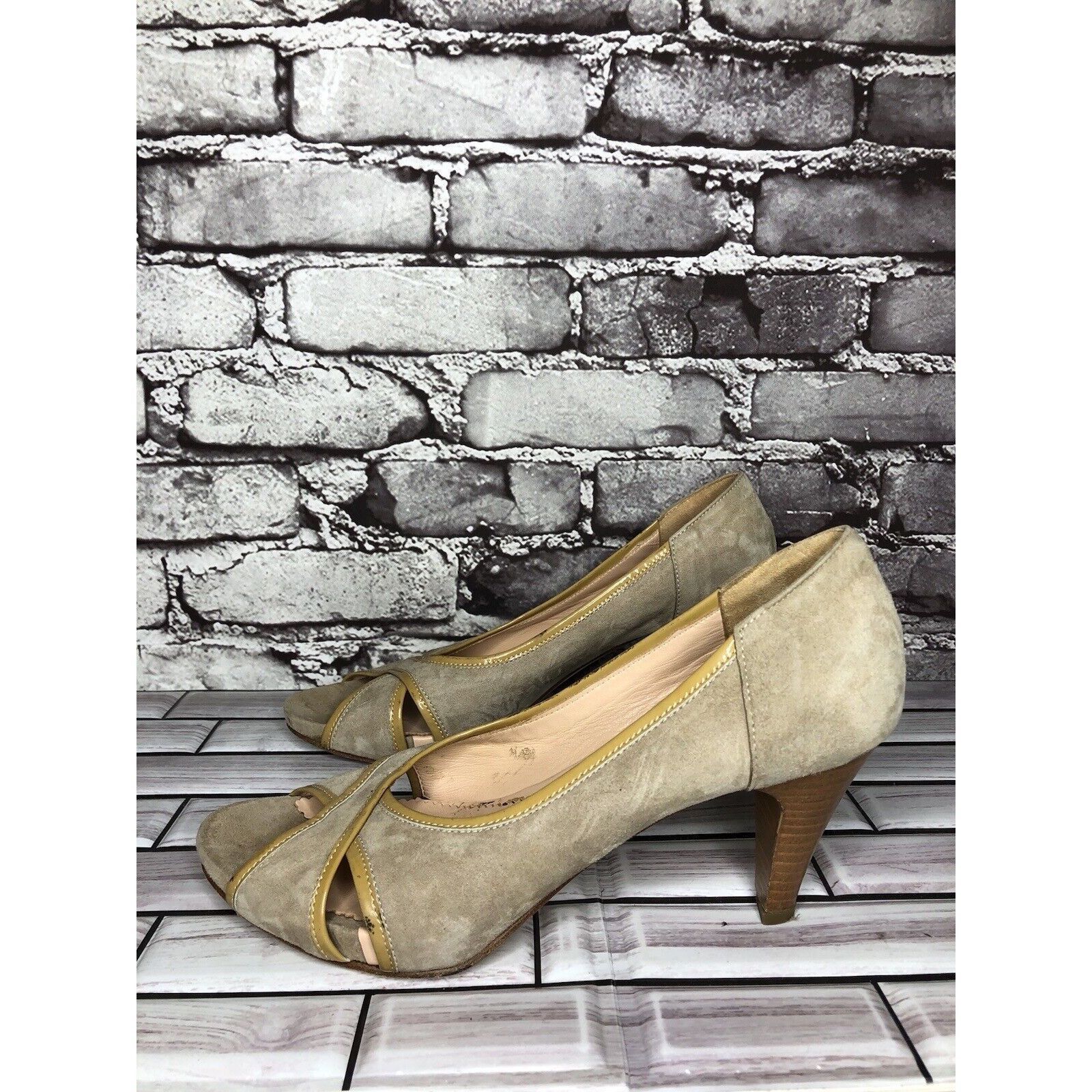Other Edas Beige Suede Leather Patent Lining Peep Toe Dress Heels Size US 10 / IT 40 - 5 Thumbnail
