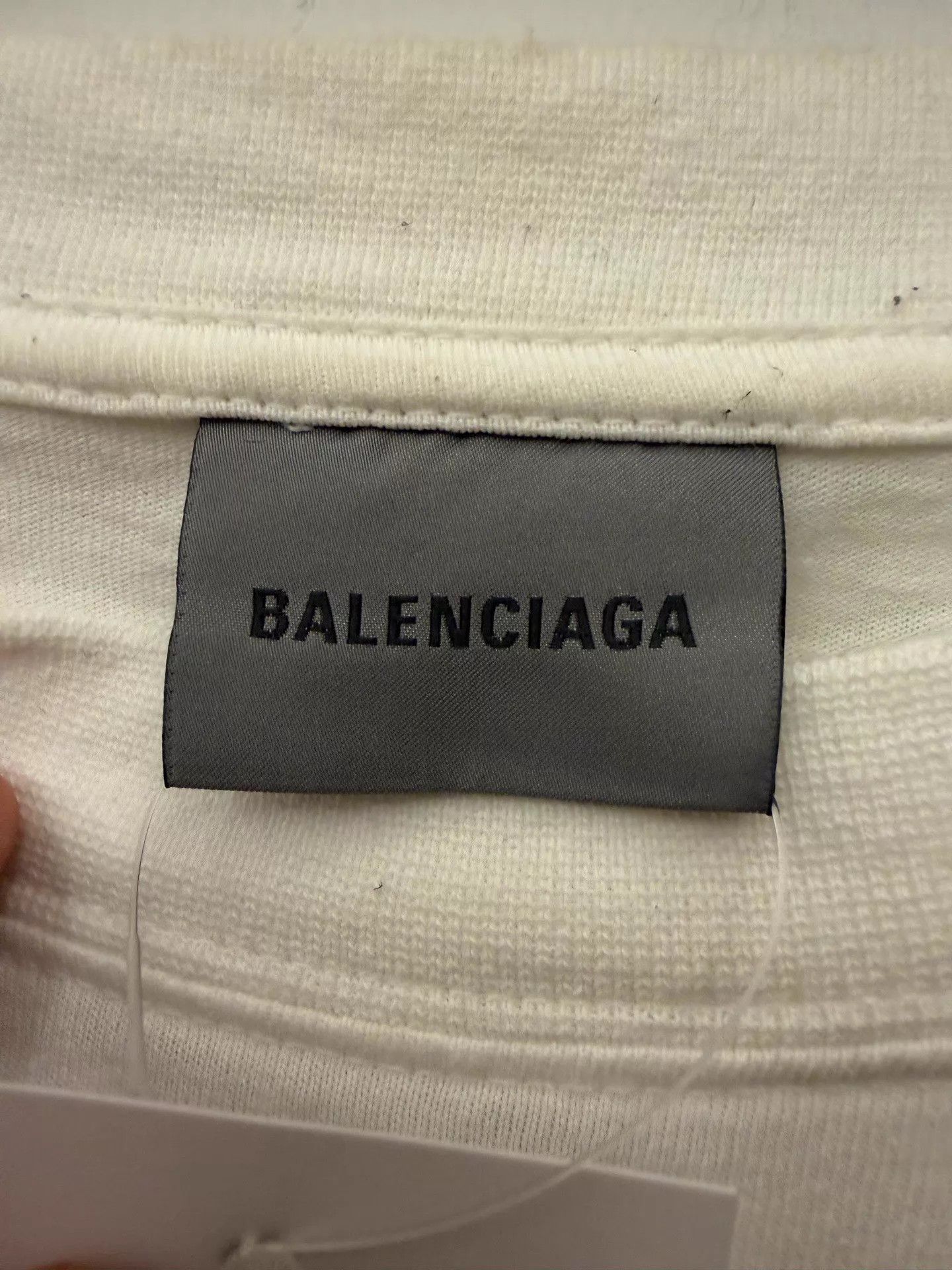 Balenciaga Balenciaga SS26 Prntd Emb Crew Short Sleeve OS Men L Size US L / EU 52-54 / 3 - 2 Thumbnail