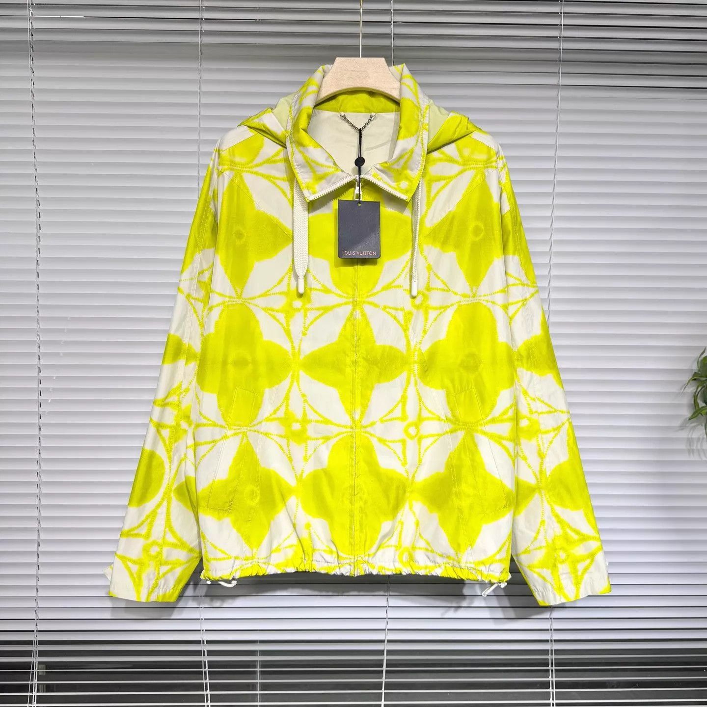 Louis Vuitton Yellow Patterned Lightweight Jacket Size S Size US S / EU 44-46 / 1 - 1 Thumbnail