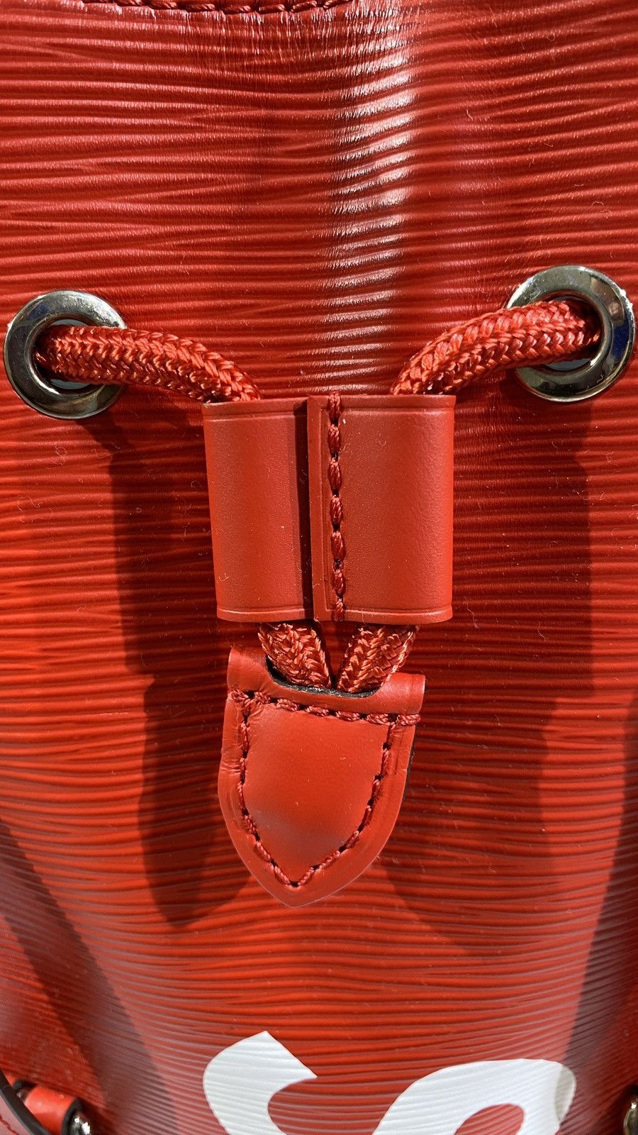 Louis Vuitton × Supreme Louis Vuitton X SUPREME Christopher backpack Red EPI Leather Size ONE SIZE - 13 Thumbnail