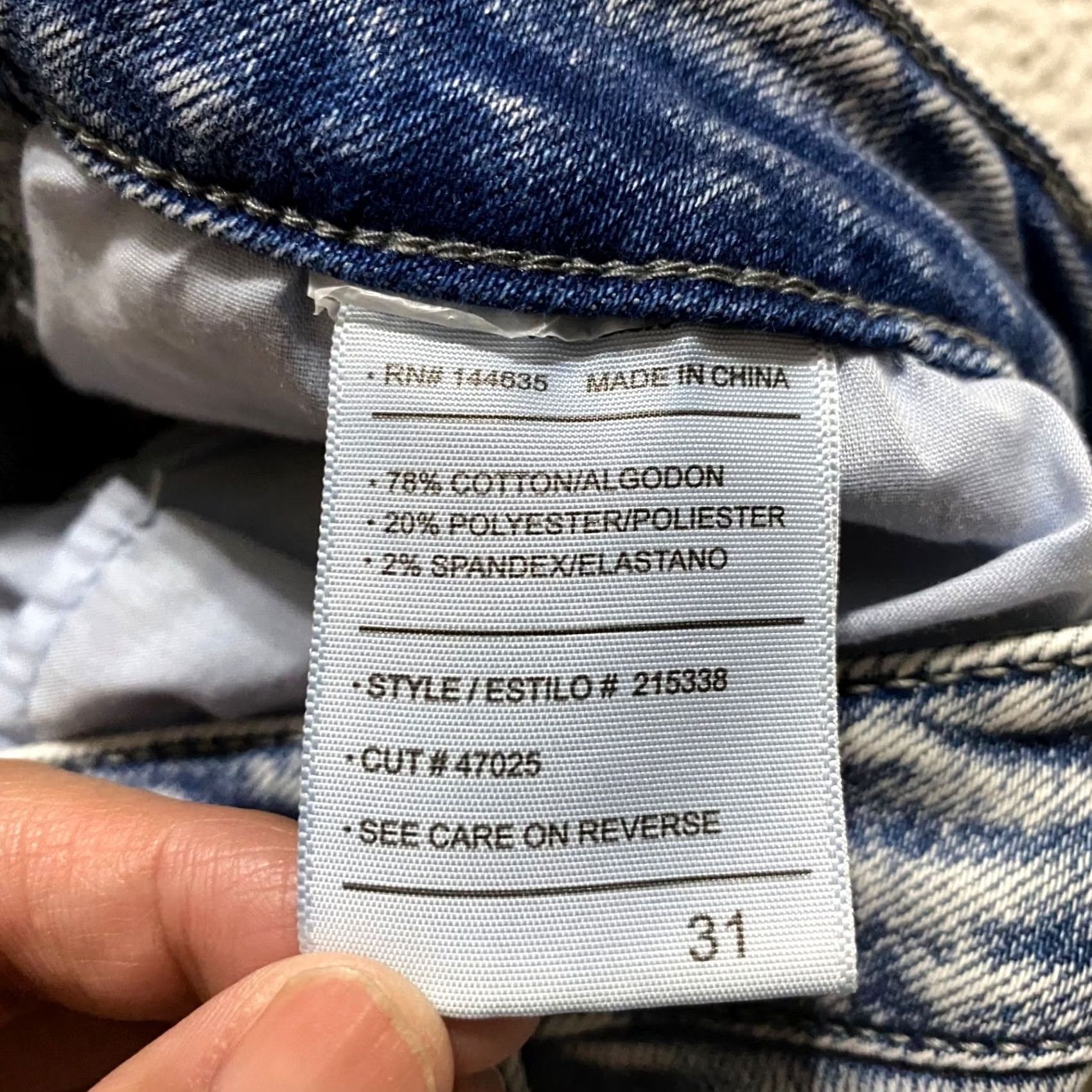 Vintage Kancan Jeans Blue Denim Medium Wash Cropped Straight Womens 31" 5-Pocket Inseam 24" High Rise Cotton Polyester Spandex Relaxed Regular Accessories N/A Size 24" / US 00 / IT 34 - 4 Thumbnail