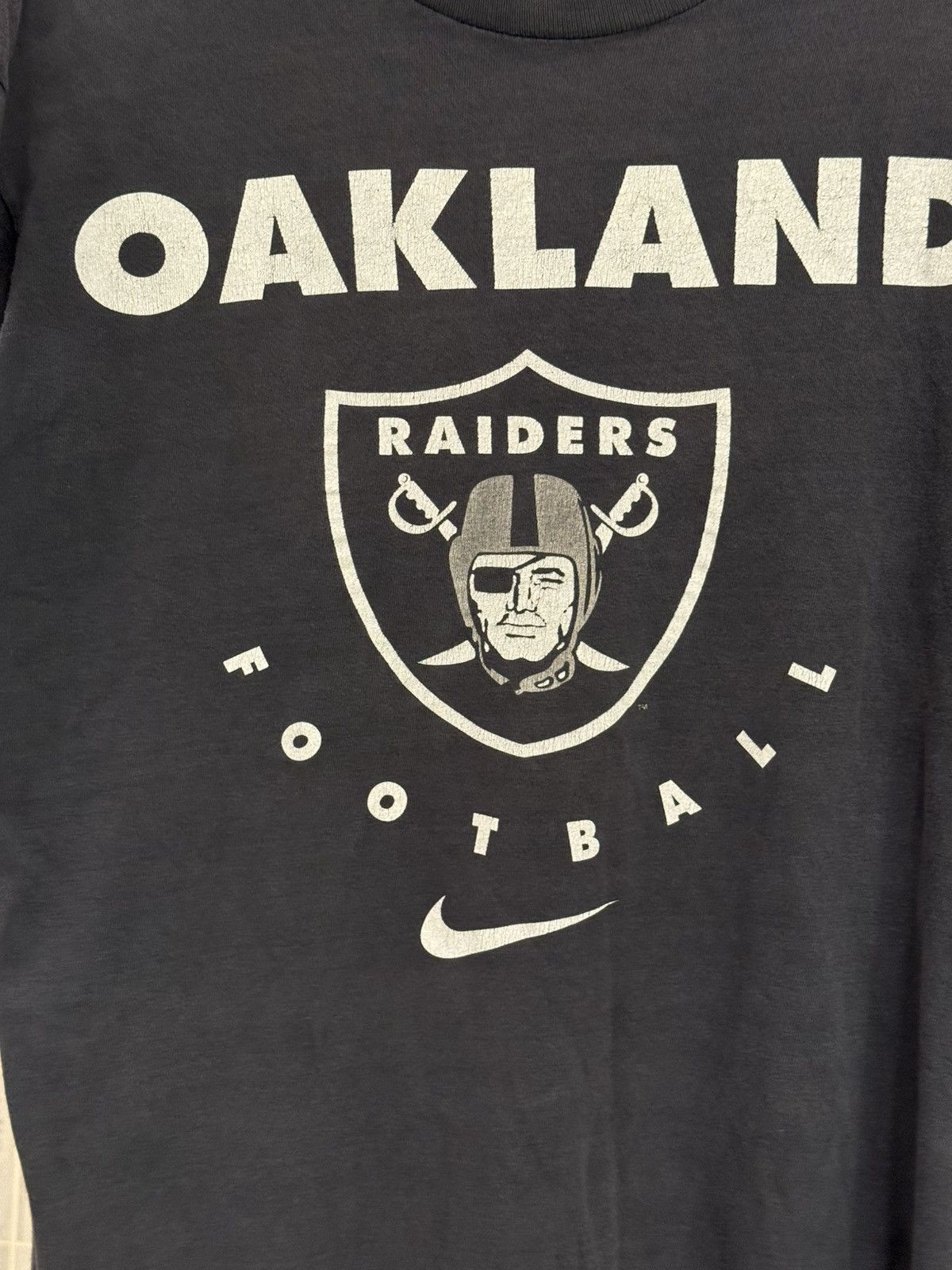 Nike Sick Perfect Fade Vintage 90s Oakland Raiders Nike Tee Size US L / EU 52-54 / 3 - 5 Thumbnail