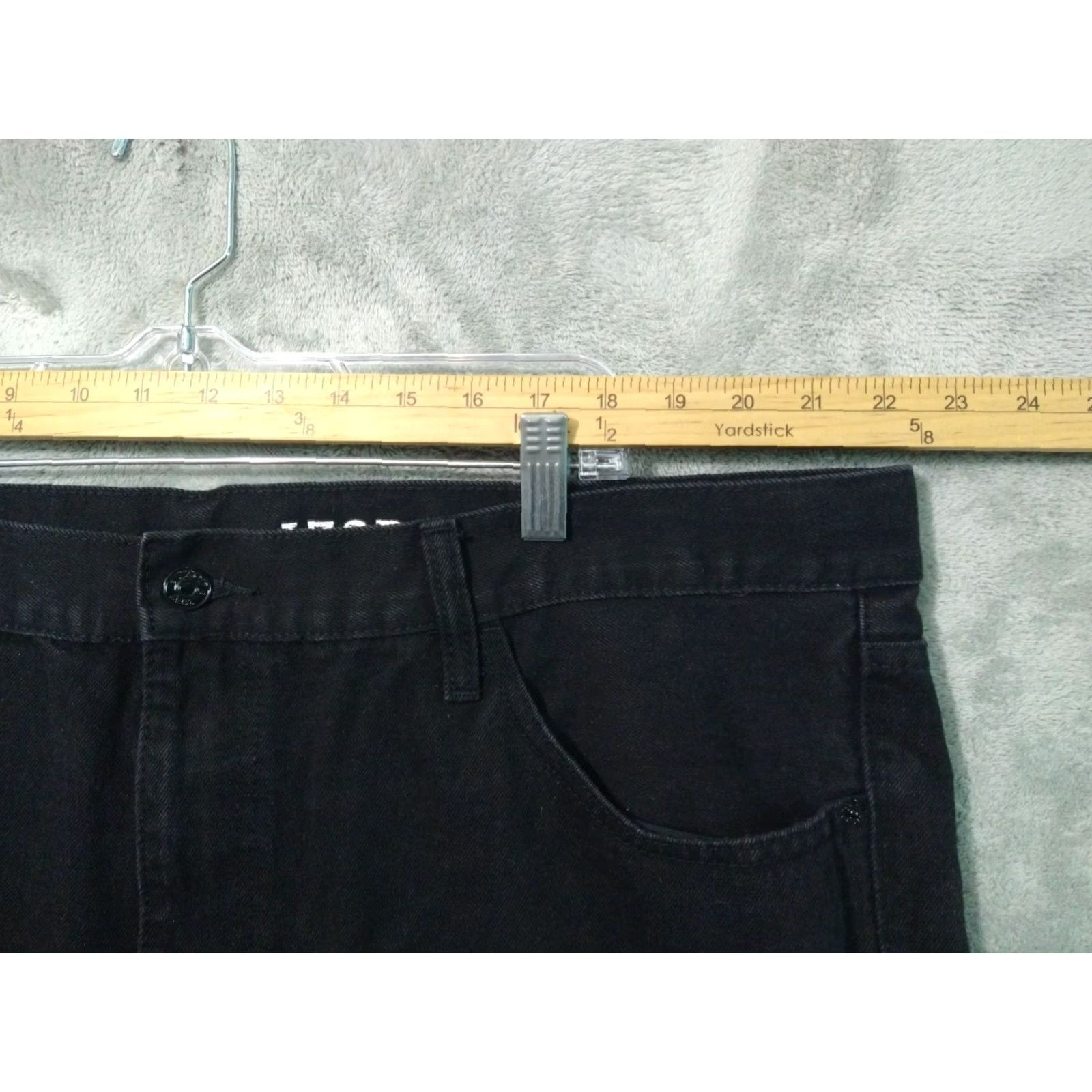 Izod IZOD Jeans Mens 44x30 Black Denim Relaxed Fit Straight Leg High Rise Dark Wash Jeans Size US 44 / EU 60 - 3 Thumbnail