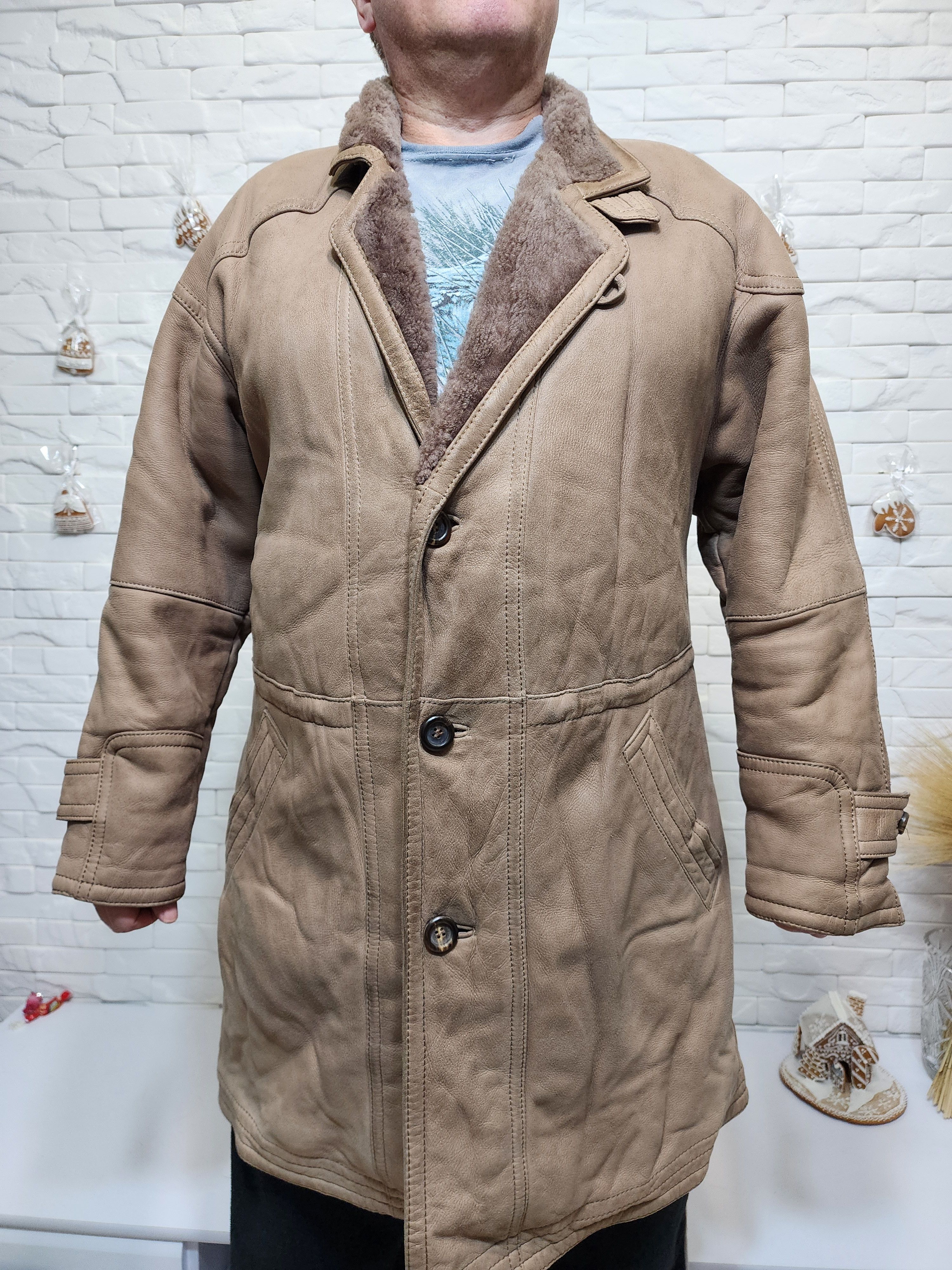 Furla Men's Brown Sheepskin Coat: Genuine Fur, Button Front Size US L / EU 52-54 / 3 - 2 Thumbnail