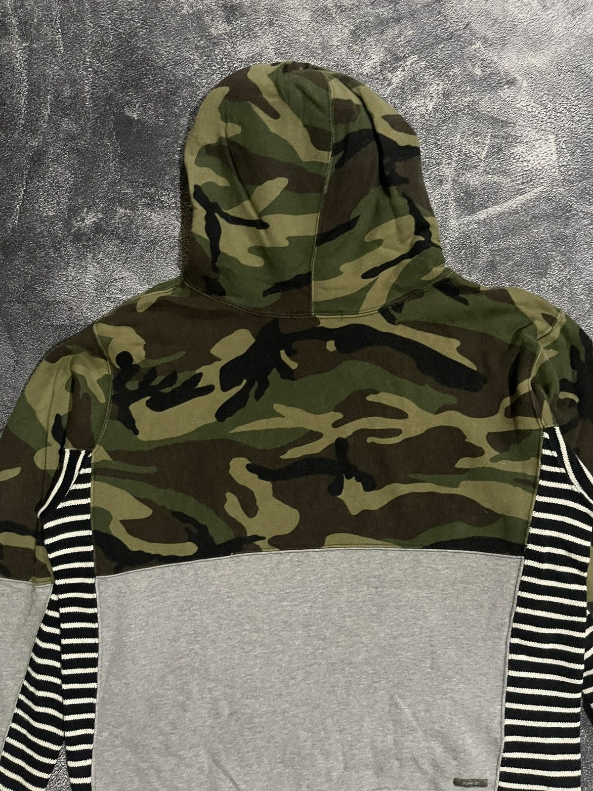 uniform experiment Sophnet. Camouflage Stripe Hoodie Size US L / EU 52-54 / 3 - 4 Thumbnail