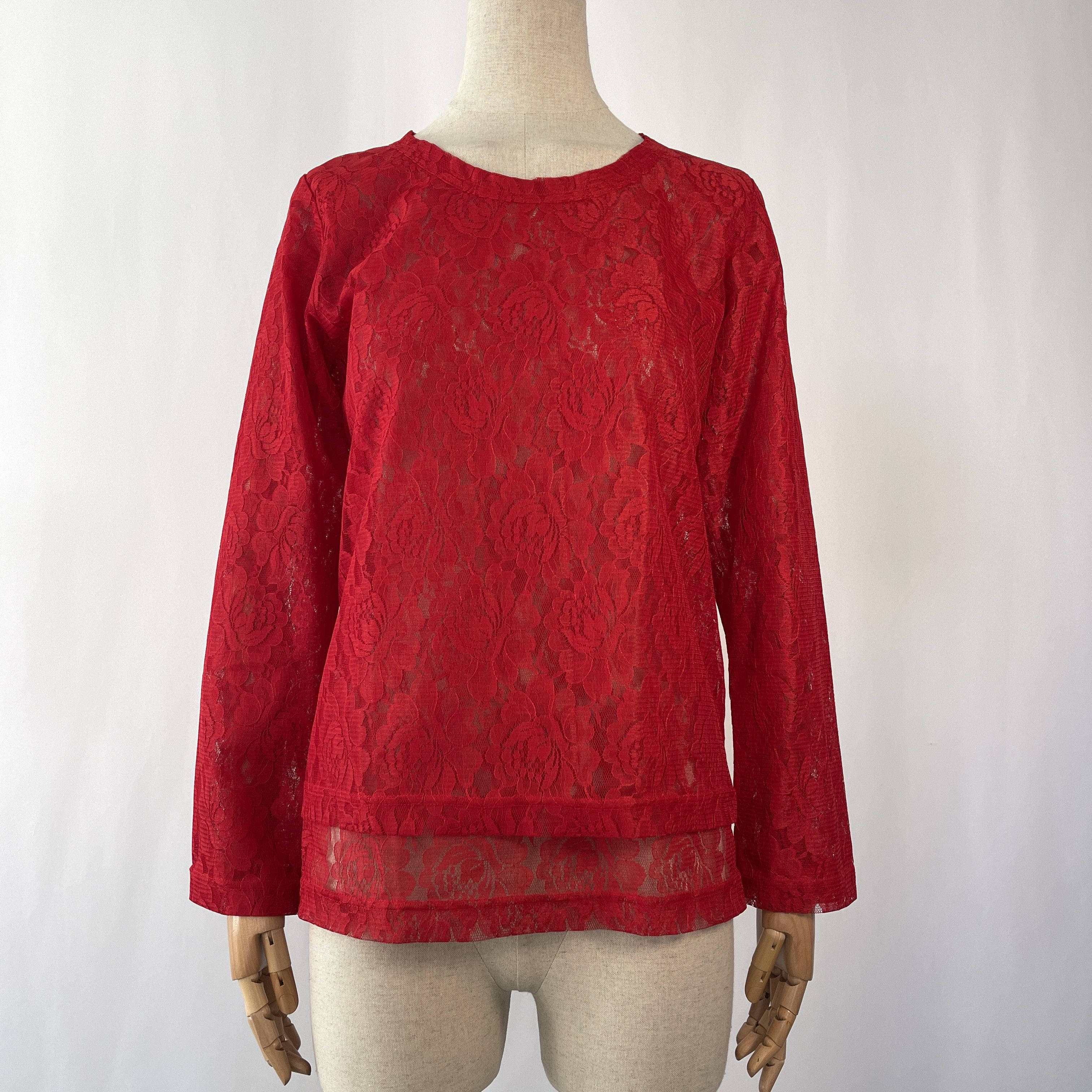 Comme des Garcons COMME DES GARCONS Red Lace Top New with tags size M Size M / US 6-8 / IT 42-44 - 1 Thumbnail