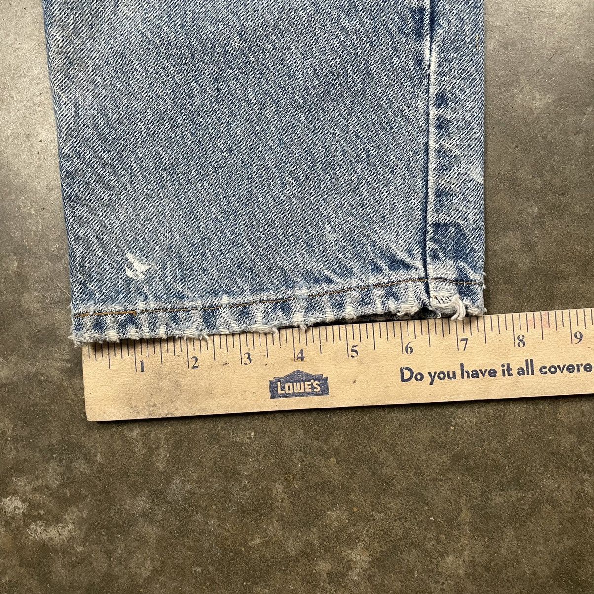 Levi's × Vintage Vintage Faded Distressed Levi’s Jeans Light Wash Grunge 90s Size US 28 / EU 44 - 12 Thumbnail