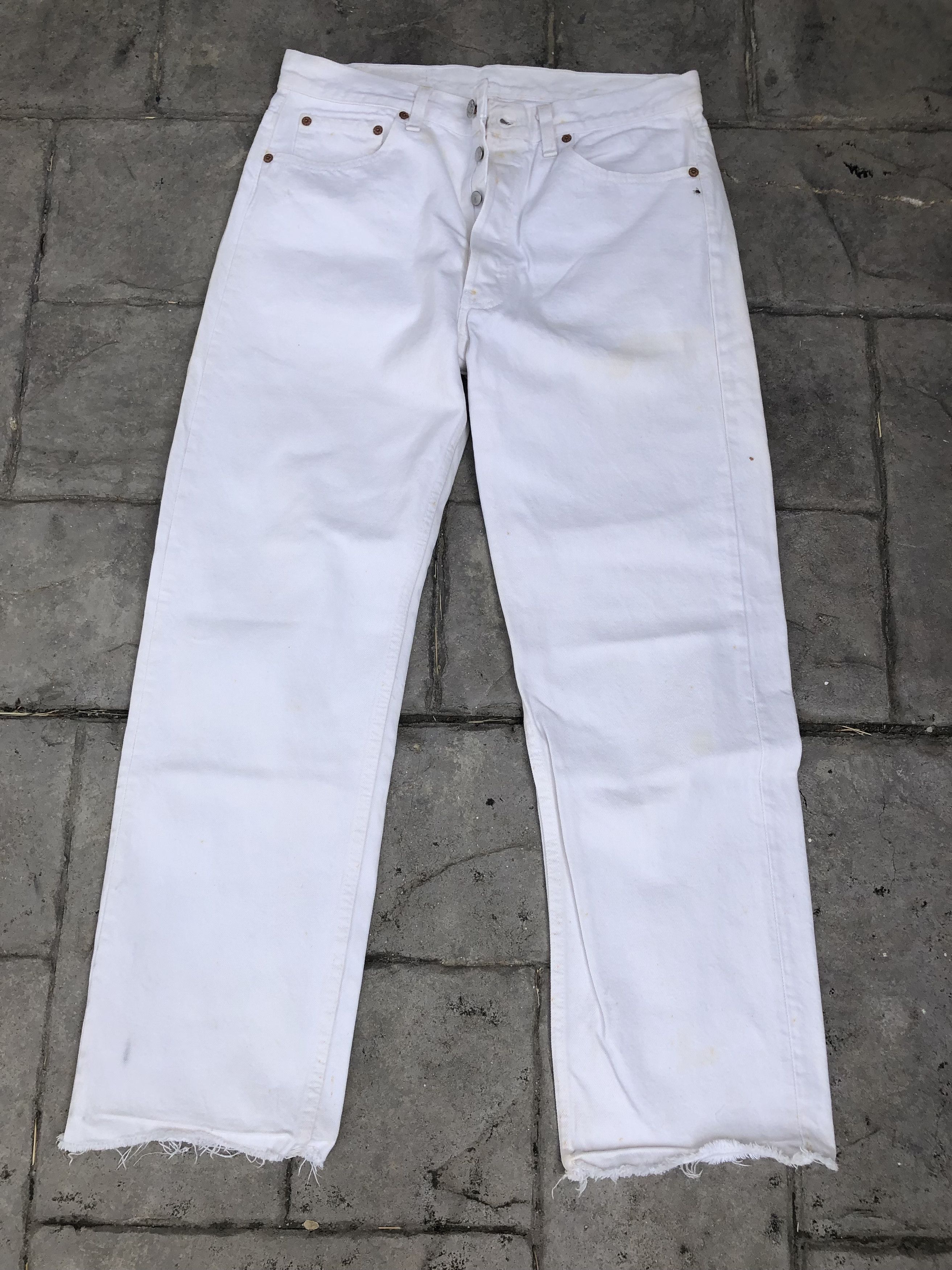 Levi's Vintage Clothing Vintage Distressed Worn Levis 501 White Jeans Size US 33 - 3 Thumbnail