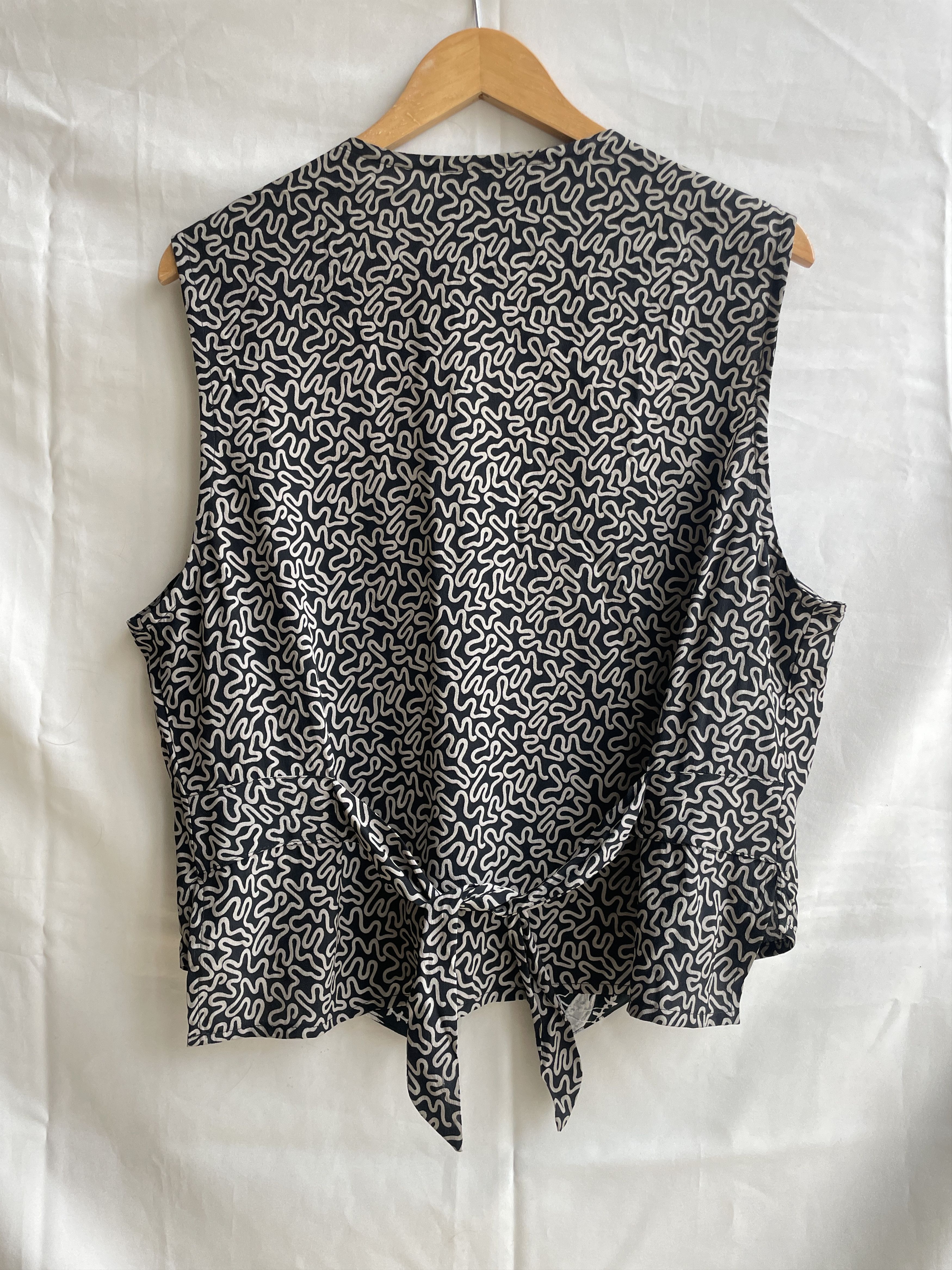 Vintage Paula & Mopitz Ibiza Loewe VTG 70s Silk Embelished Waistcoat Size L / US 10 / IT 46 - 2 Thumbnail