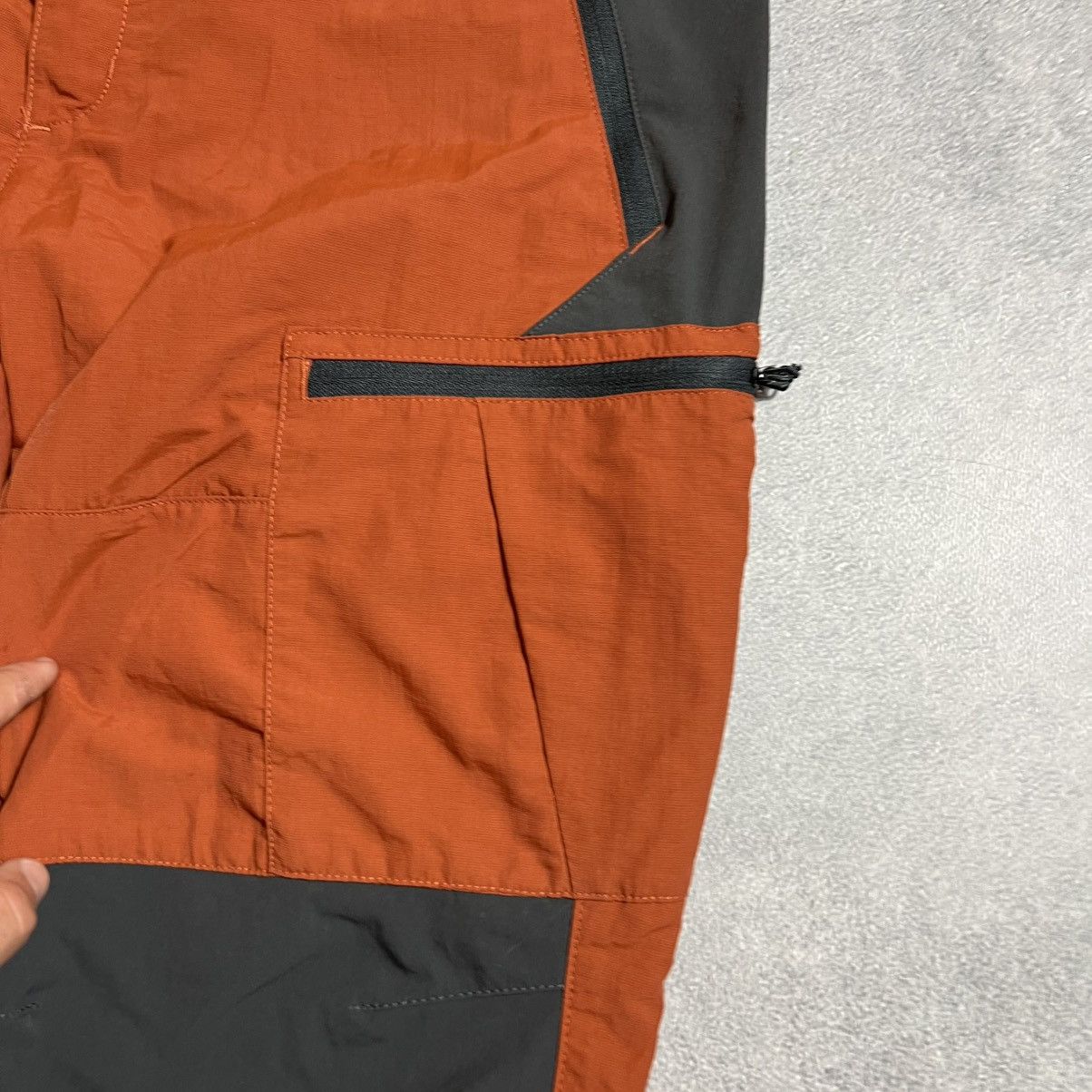 The North Face 🧡🖤 Forclaz MT500 Tech Pants – Orange/Black Size US 33 - 6 Thumbnail