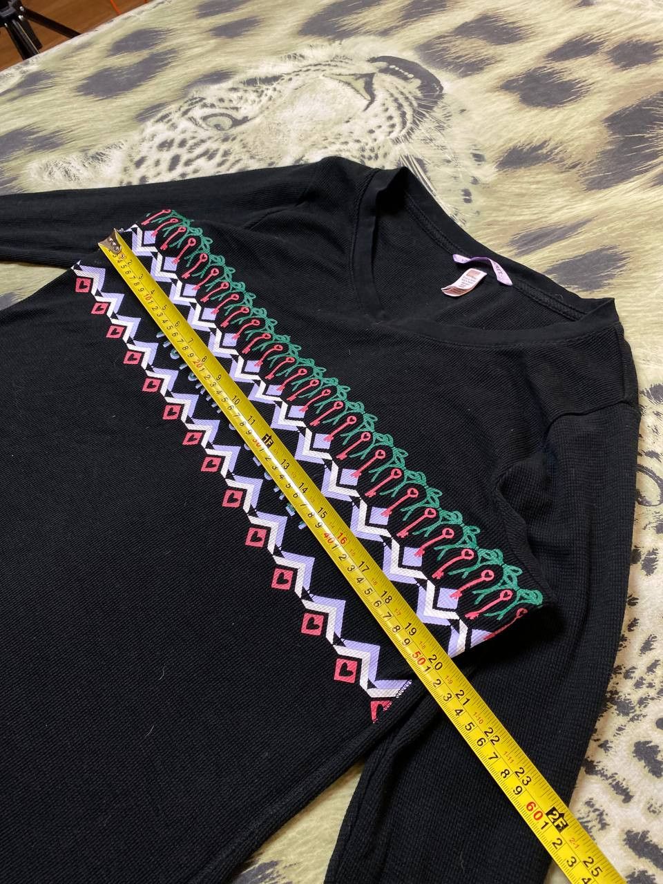 Victoria's Secret Vintage tribal sweater style cropped boxy archive y2k Size M / US 6-8 / IT 42-44 - 12 Thumbnail