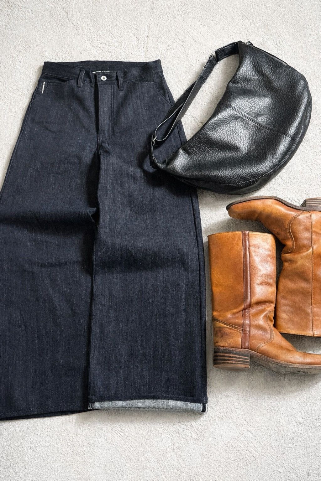 Acne Studios DOOF.YOUTH 15.5 OZ DEEP INDIGO RAW SELVEDGE DENIM Size US 32 / EU 48 - 1 Thumbnail