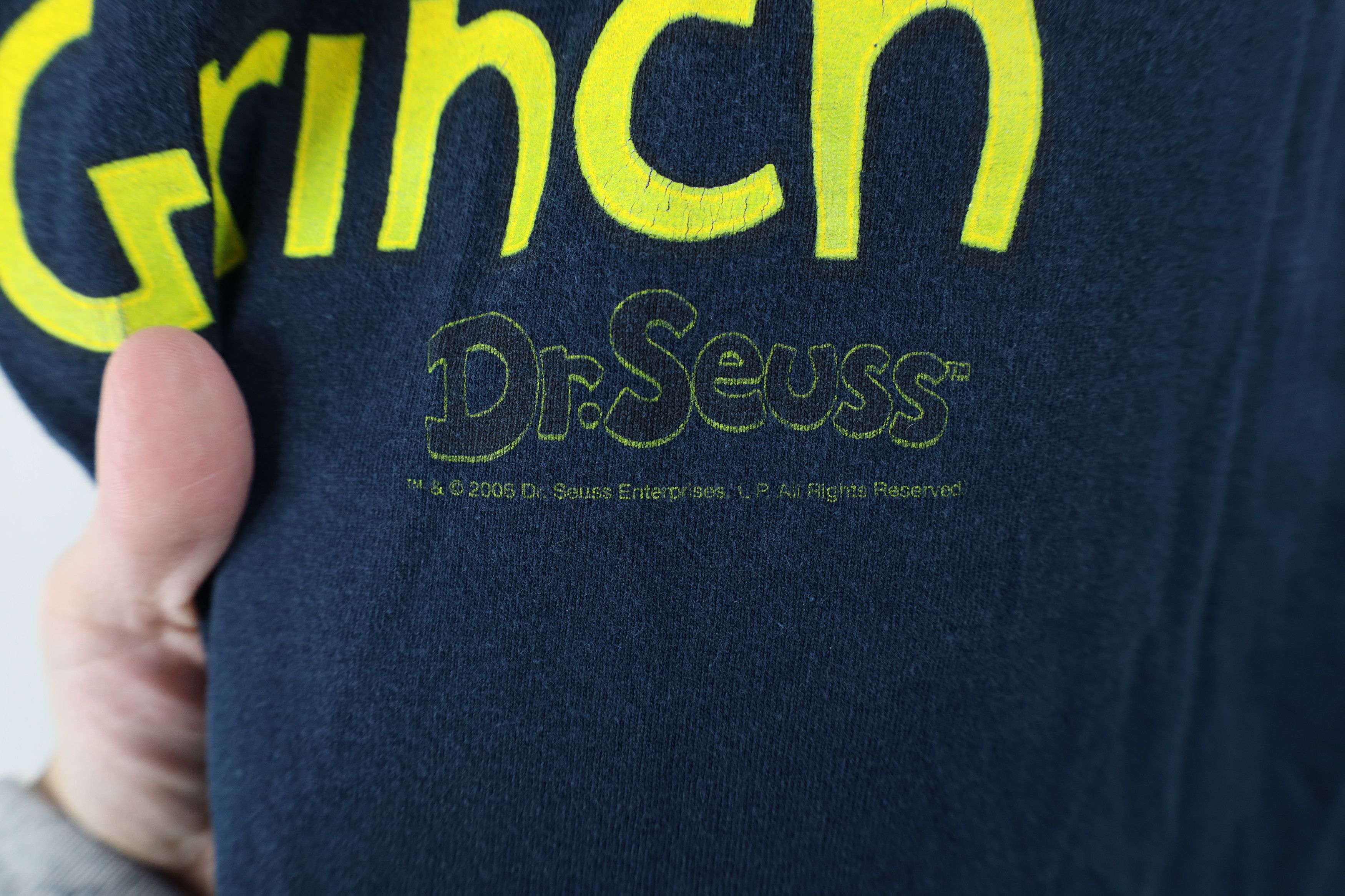 Vintage Vintage Y2K Dr Seuss Christmas Grinch Short Sleeve T-Shirt Size US XL / EU 56 / 4 - 5 Thumbnail