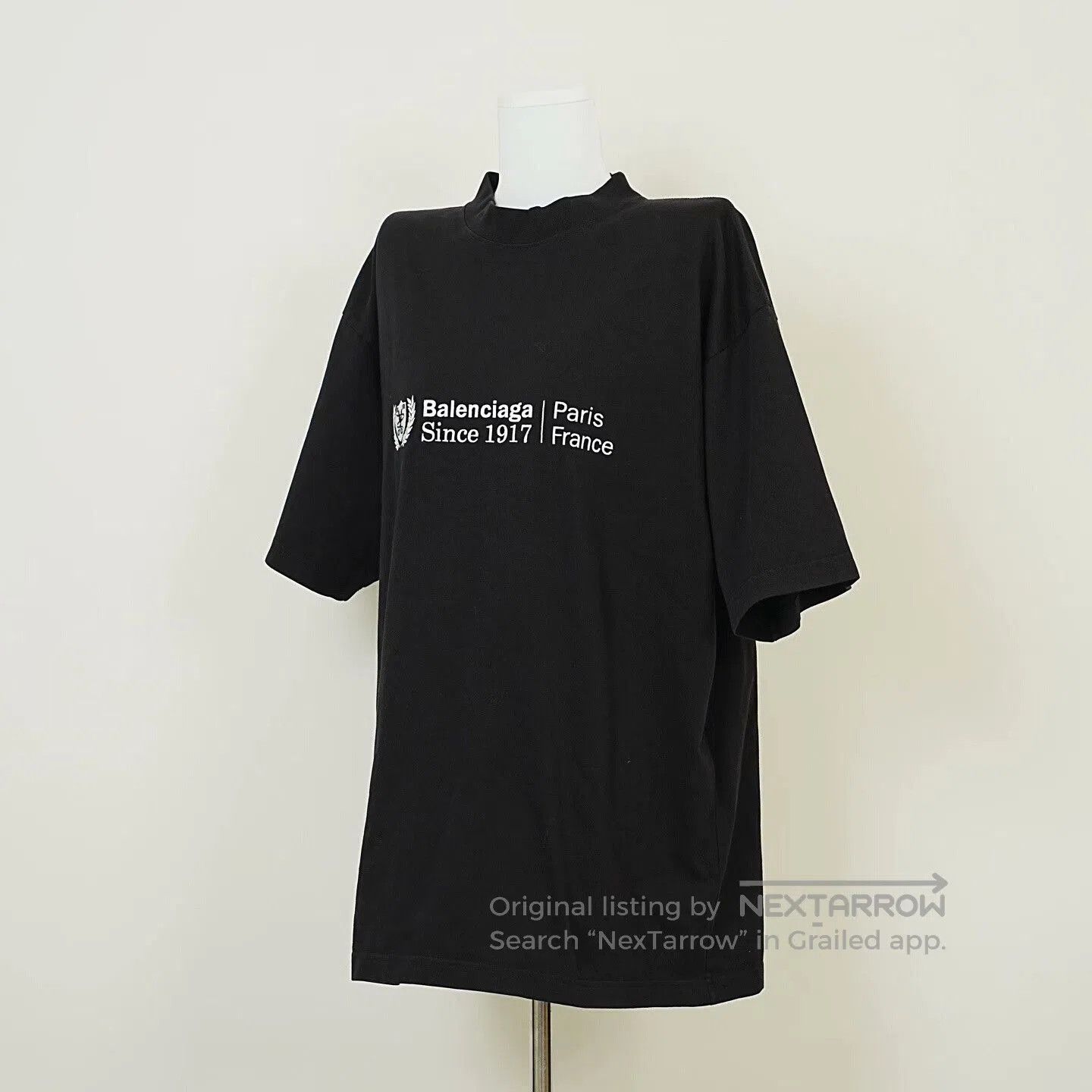 balenciaga institutional logo black t.