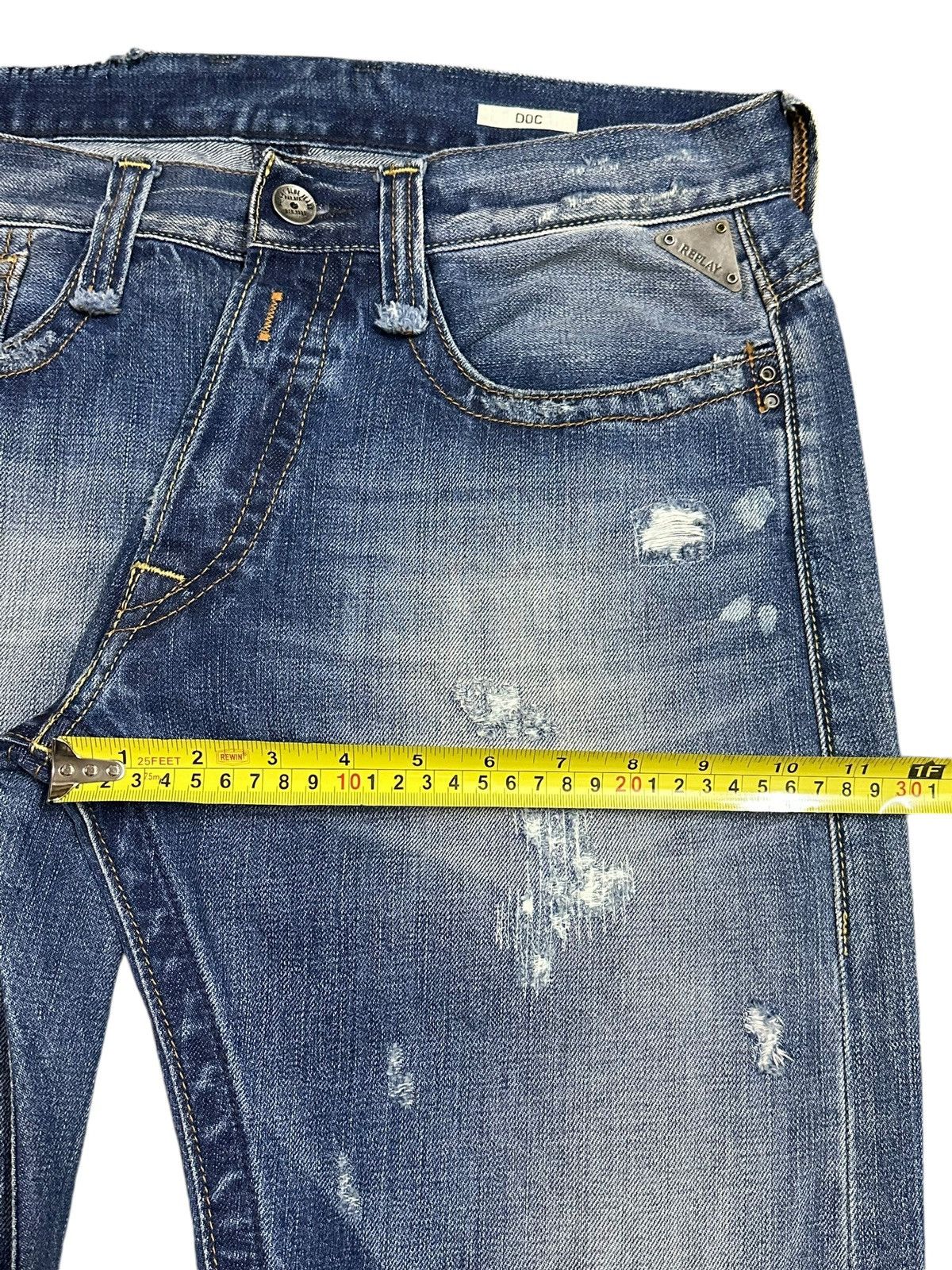 Designer Vintage Replay Blue Wash Style Distressed Loose Jeans Size US 33 - 15 Thumbnail