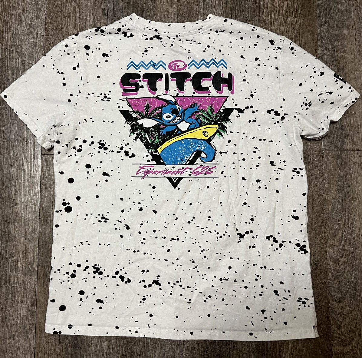 Disney Disney Parks Retired Stitch Experiment 626 Shirt size Medium Size US M / EU 48-50 / 2 - 1 Thumbnail