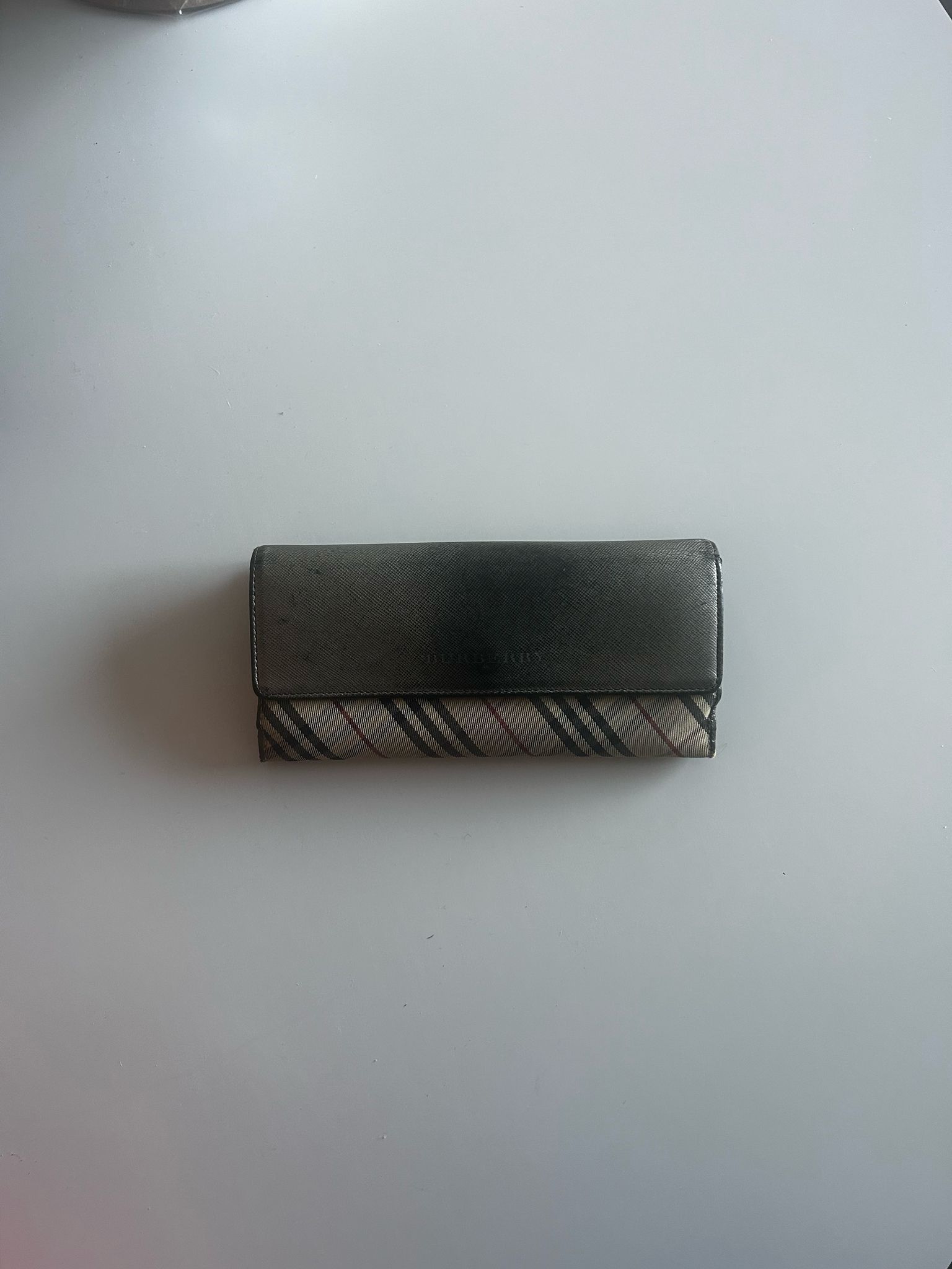 Burberry Long Wallet Nova check