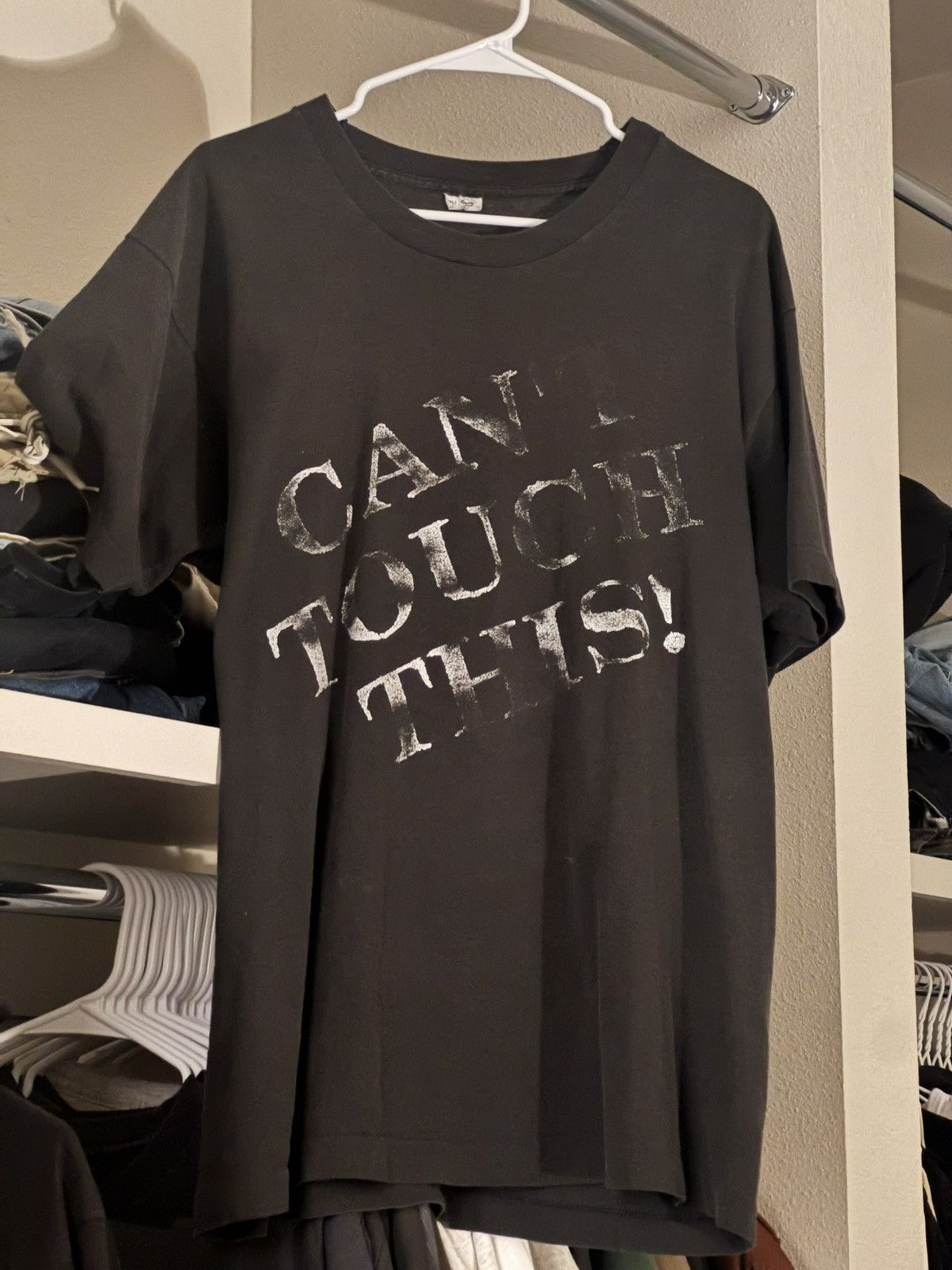 Vintage Vintage 90s Can't Touch This Shirt Faded Quote Humor Tee Size US XL / EU 56 / 4 - 1 Thumbnail