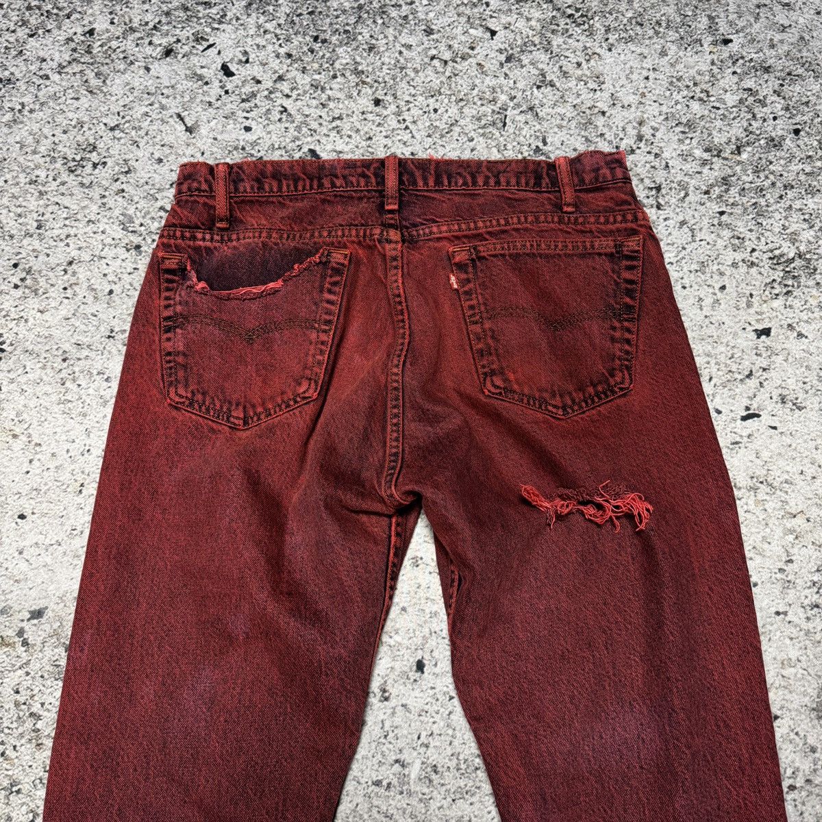 Levi's Vintage Levi’s 505 Red Dyed Thrashed Faded Denim Jeans Size US 34 / EU 50 - 4 Thumbnail