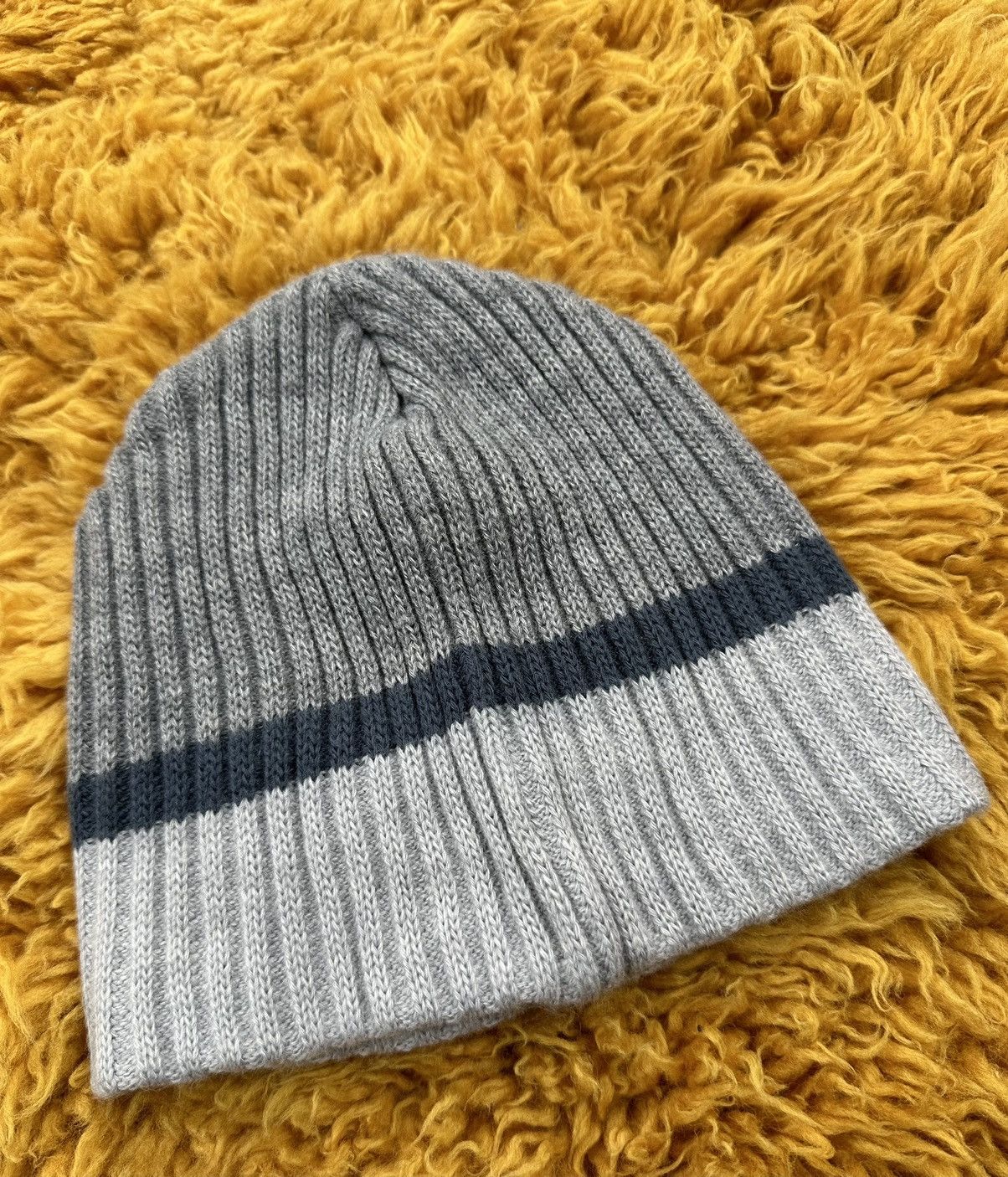Quiksilver 80s Vintage Quiksilver Beanie Grey Surf Culture Size ONE SIZE - 5 Thumbnail
