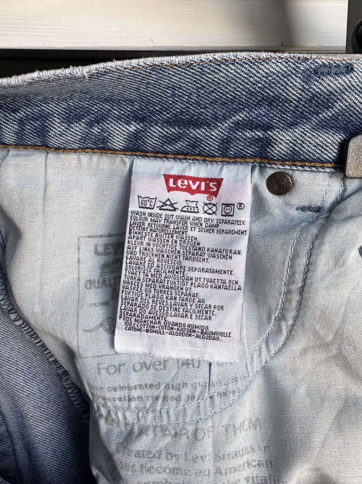 Levi's Vintage Levis 501 Light Wash Blue Denim Jeans Pants USA Size US 36 / EU 52 - 11 Thumbnail