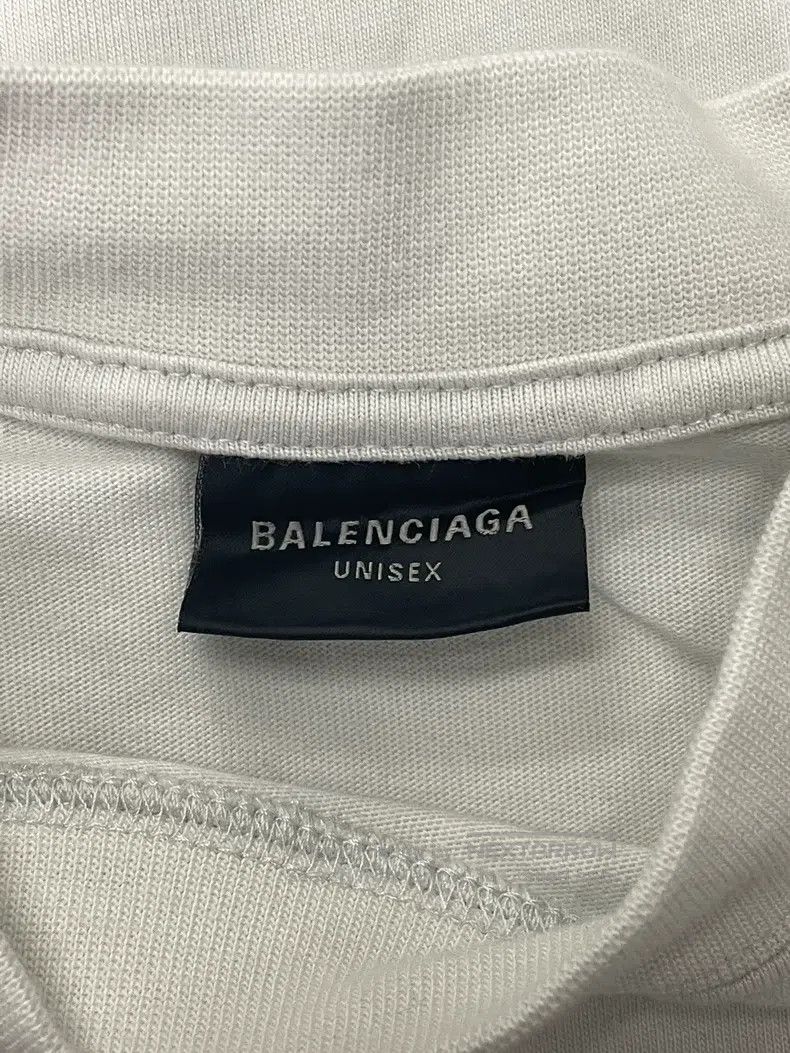 Balenciaga Balenciaga White Letter Logo Short-Sleeve T-Shirt Size US S / EU 44-46 / 1 - 4 Thumbnail