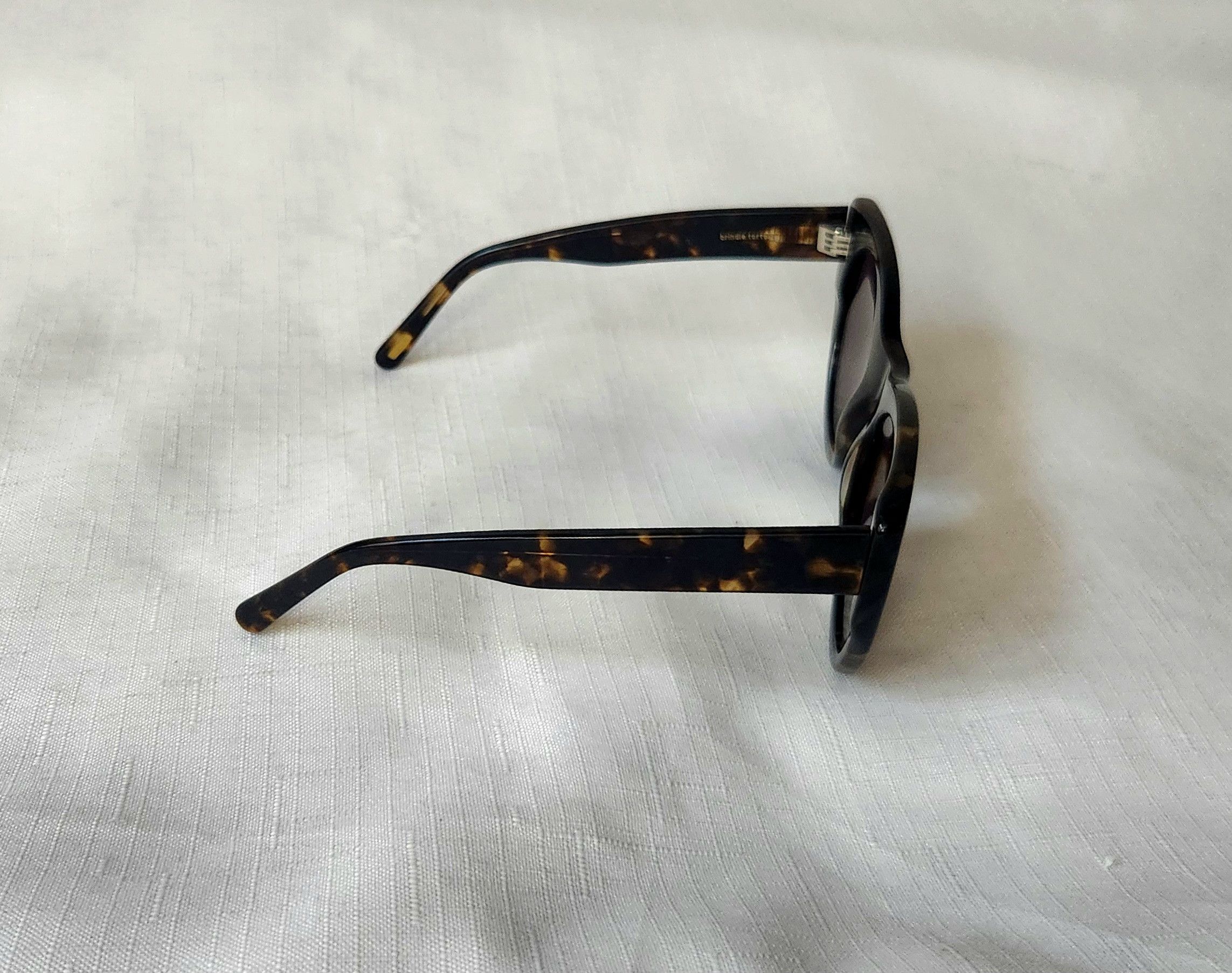 RAEN Raen Women's Brindle Tortoise Sunglasses 53021-140 CatEye Size ONE SIZE - 5 Thumbnail