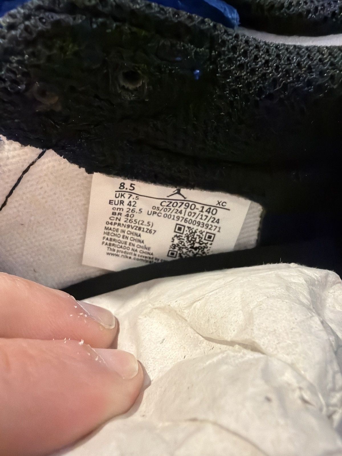 Jordan Brand Jordan 1 Low Royal Toe Size-8.5 Brand New OG All Qucik Ship Size US 8.5 / EU 41-42 - 7 Thumbnail