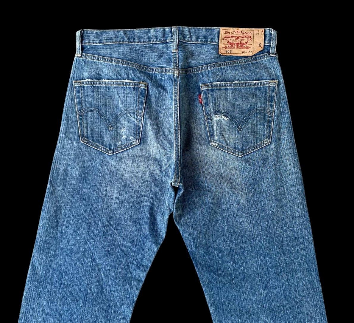 Levi's Vintage Clothing W35X32 VINTAGE LEVIS 501 JAPAN DISTRESSED DENIM 2001 RELEASE Size US 35 - 3 Thumbnail