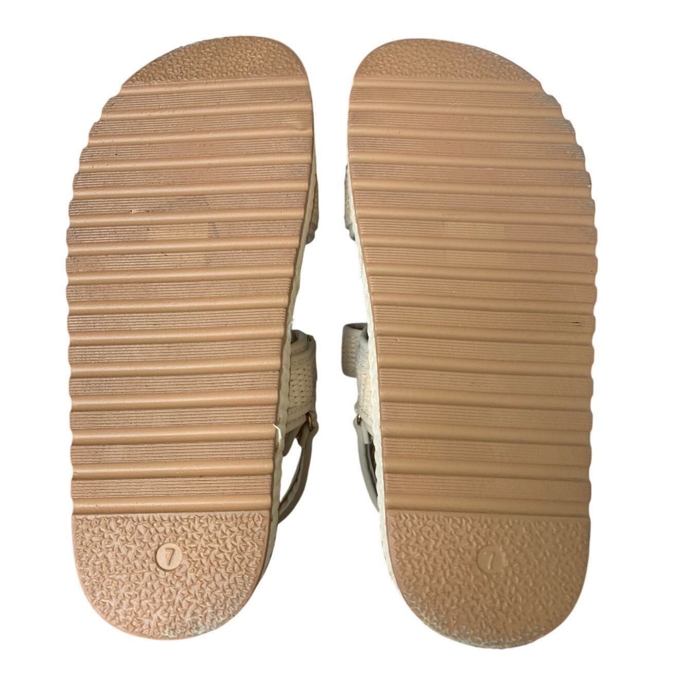 Other Lucky Step Size 7 Tan Raffia Platform Open Toe Sandals Size US 7 / IT 37 - 7 Thumbnail
