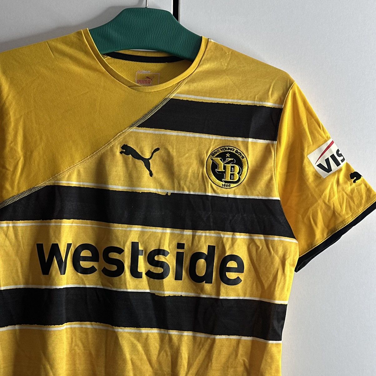 Puma Puma Young Boys 2009-2011 OBI 6 Vintage Jersey Kit Size US M / EU 48-50 / 2 - 2 Thumbnail