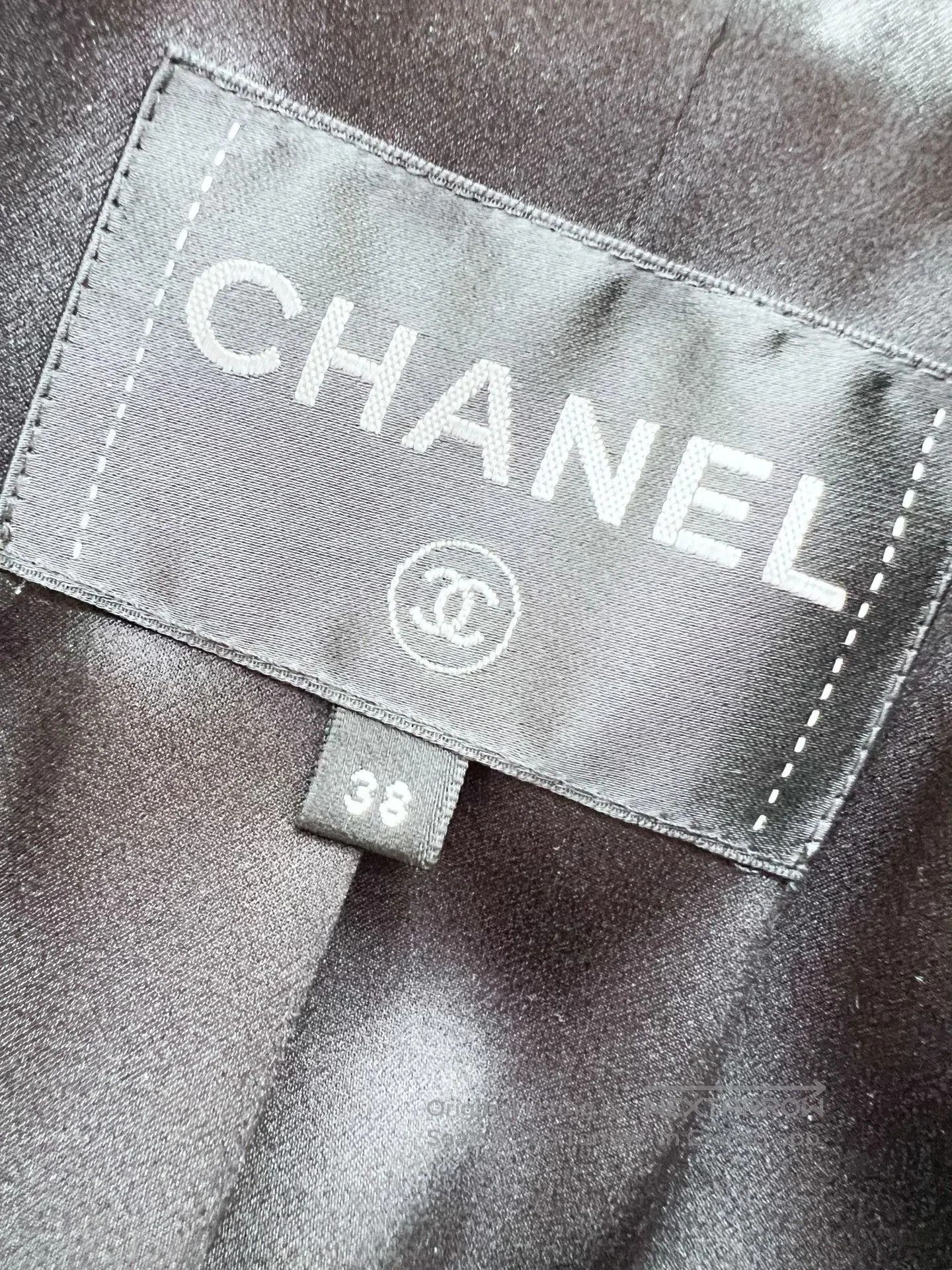 Chanel Chanel 18B Black Mohair Lapel Coat. Size S / US 4 / IT 40 - 5 Thumbnail