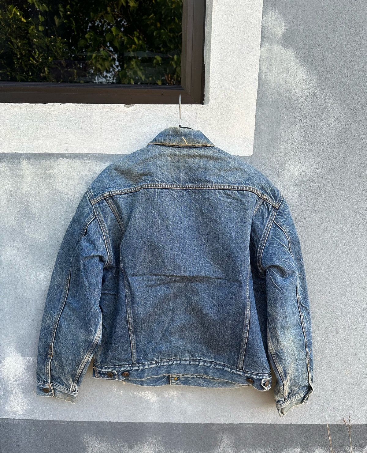 Edwin Vintage 80s Edwin rusty wash trucker denim jacket Size US L / EU 52-54 / 3 - 5 Thumbnail