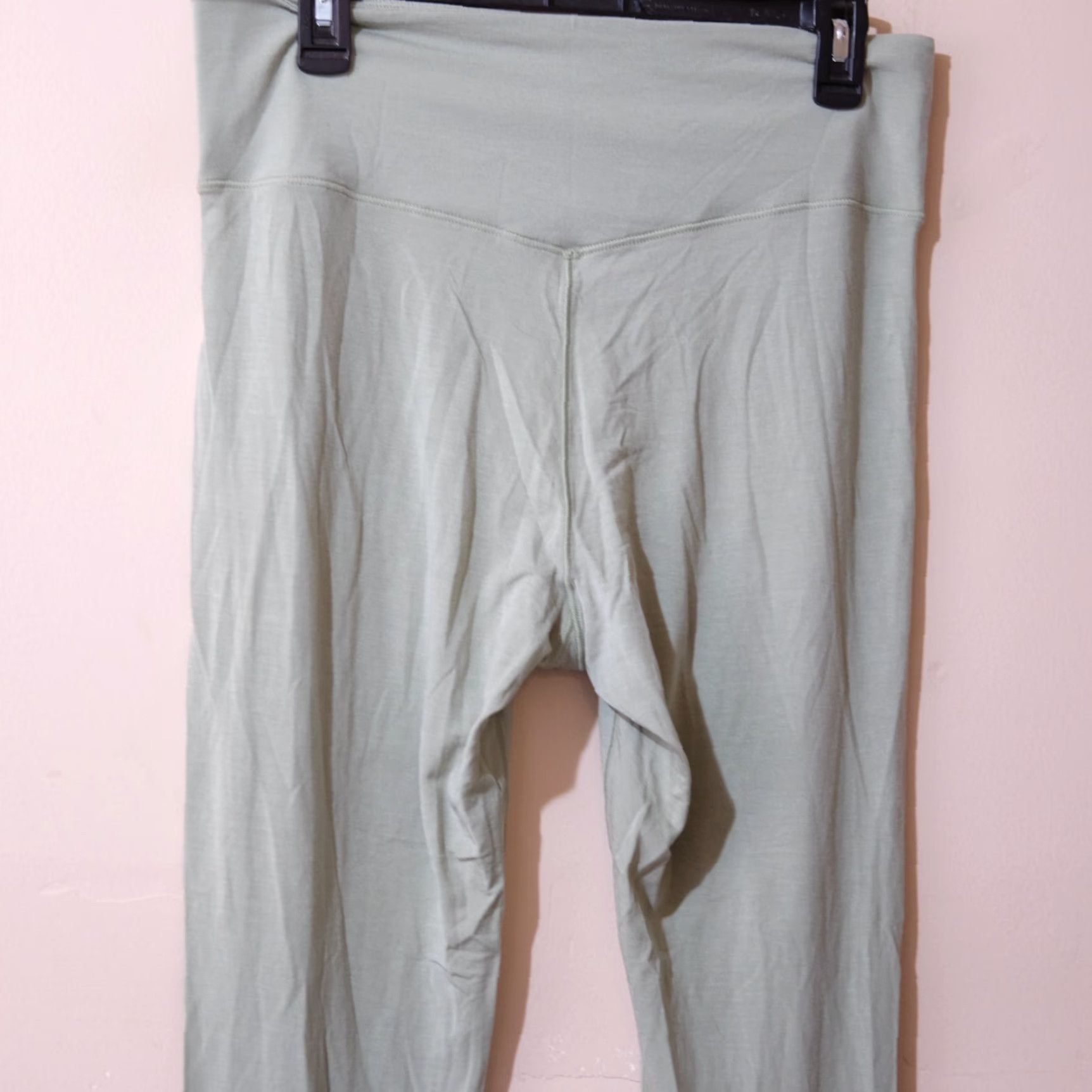 Vintage Parade Leggings Lightweight Stretch Super Soft Green Women's XL Leggings Green XL Ladies Parade Leggings Size 40" / US 18 - 6 Thumbnail