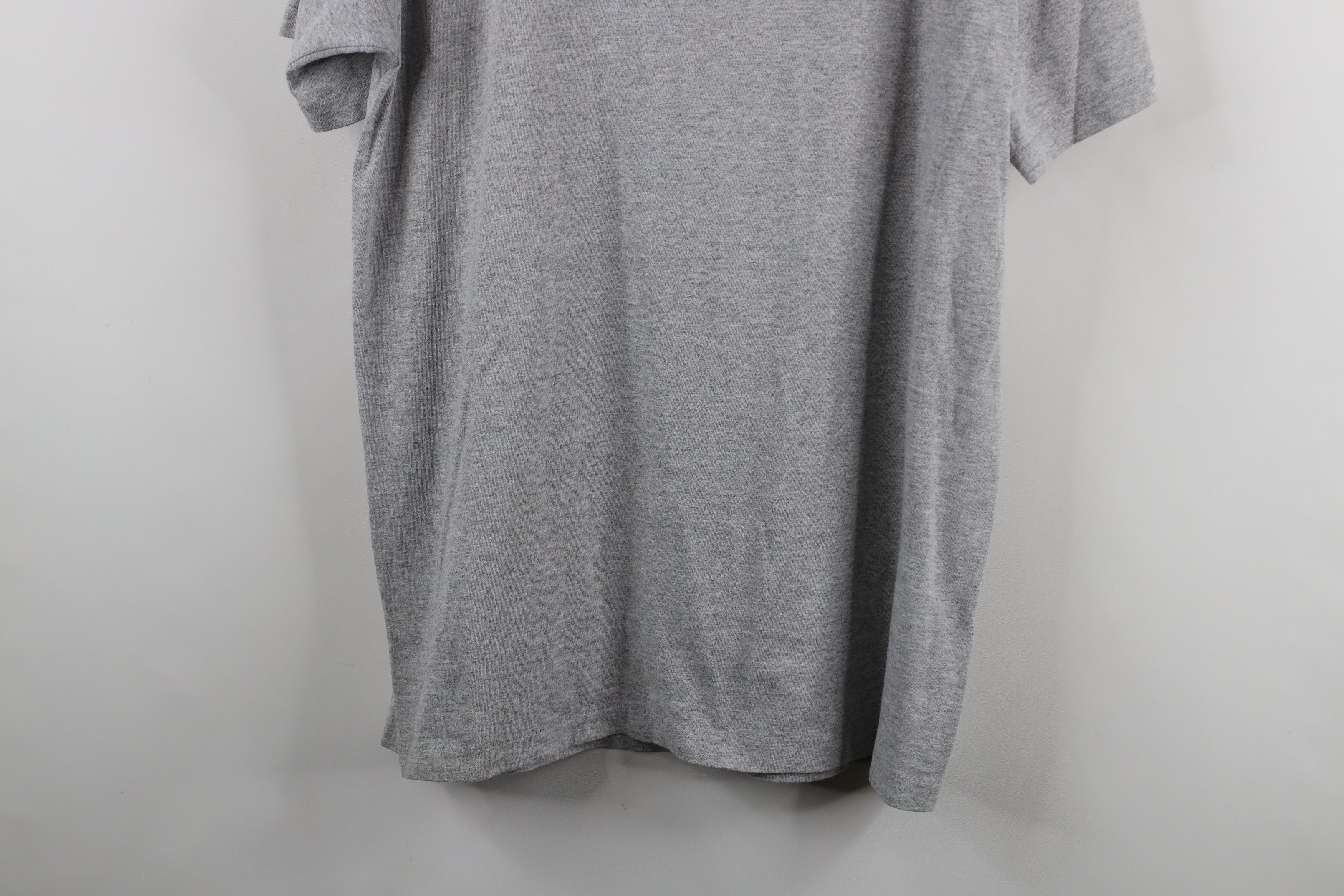Vintage Vintage 90s Anheuser Busch Budweiser Spell Beer T-Shirt USA Size US L / EU 52-54 / 3 - 3 Thumbnail
