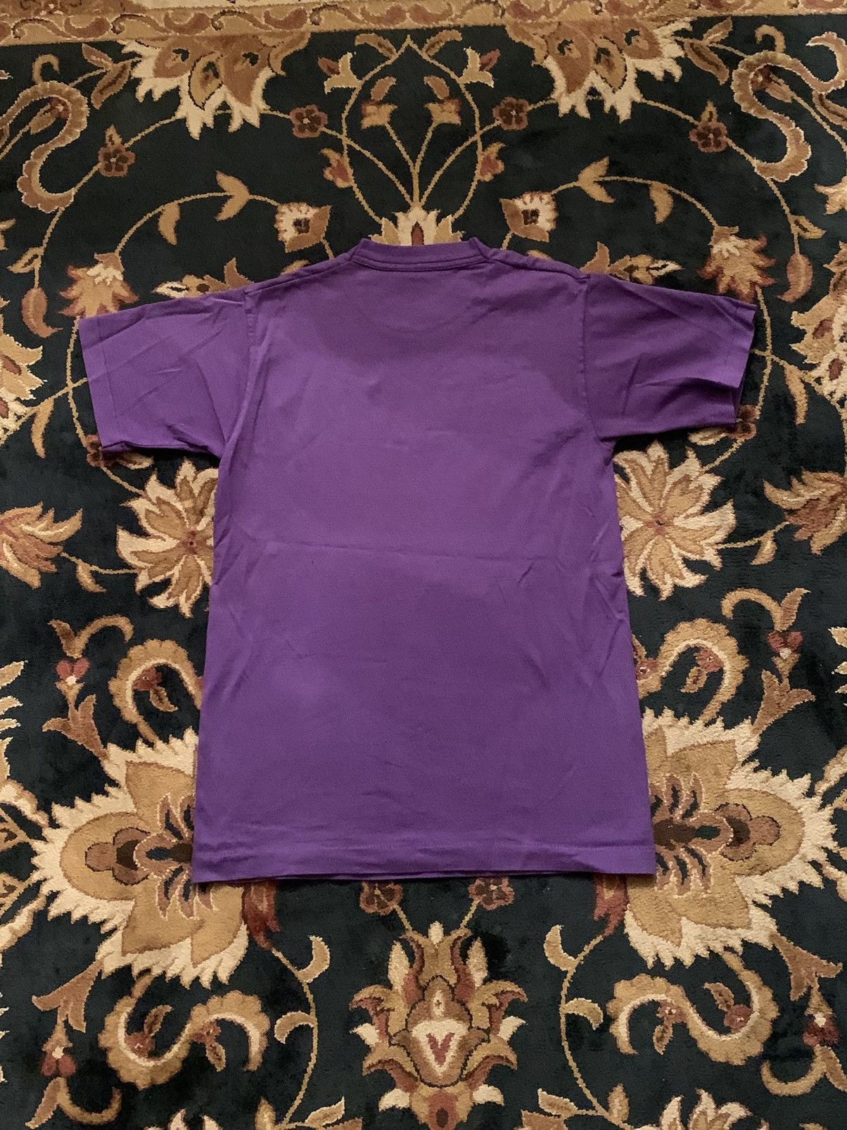 Fruit Of The Loom Vintage 90s Single Stitch Mark Henderson Native Orca T-Shirt Size US S / EU 44-46 / 1 - 3 Thumbnail