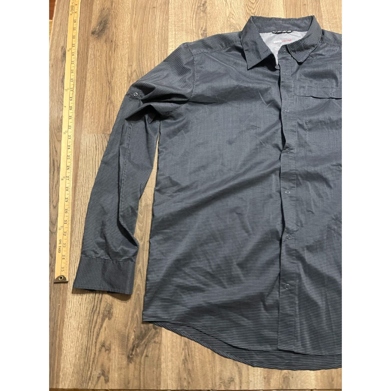 Vintage SwissTech Shirt, Men's Size Large, Button-Up, Long Sleeve, Pocket, Black, Gray, Regular Fit, Casual, Button, Collared, 100% solid? Size US L / EU 52-54 / 3 - 3 Thumbnail