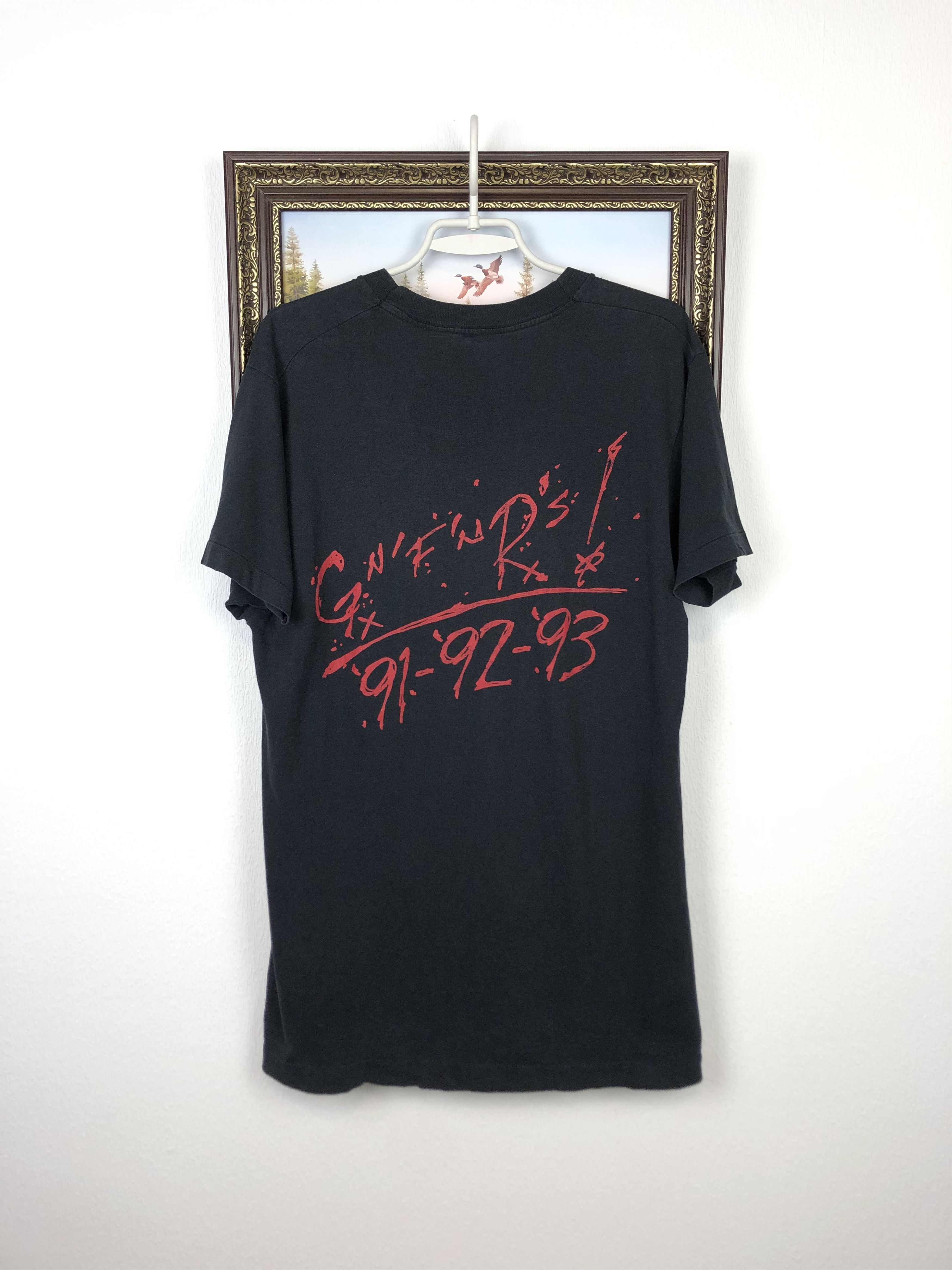 Vintage Vintage 1993 Guns And Roses Use Your Illusion Tee Band Shirt Size US M / EU 48-50 / 2 - 11 Thumbnail