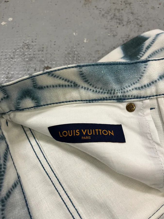 Louis Vuitton Louis Vuitton Blurred Logo Cream & Blue Pants Size US 32 / EU 48 - 13 Thumbnail
