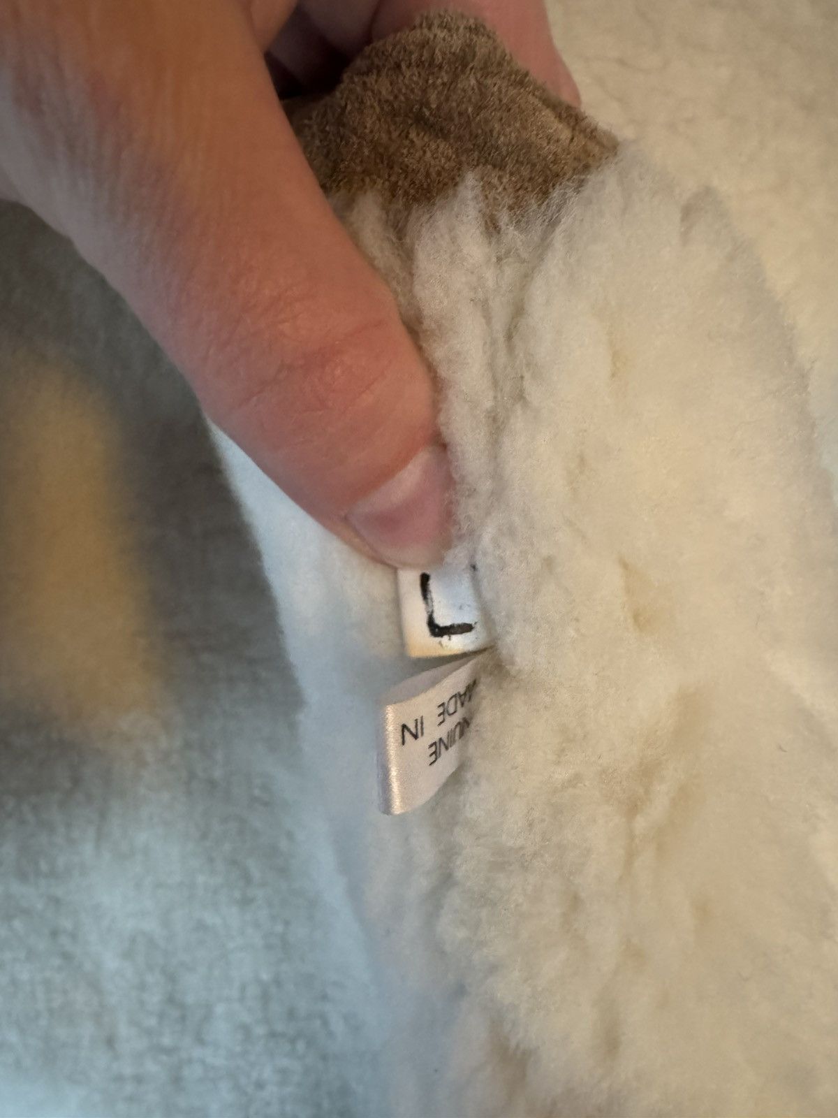 Leather × Vintage Vintage Shearling-Lined Suede Vest – Western Ranchwear (L) Size US L / EU 52-54 / 3 - 4 Thumbnail