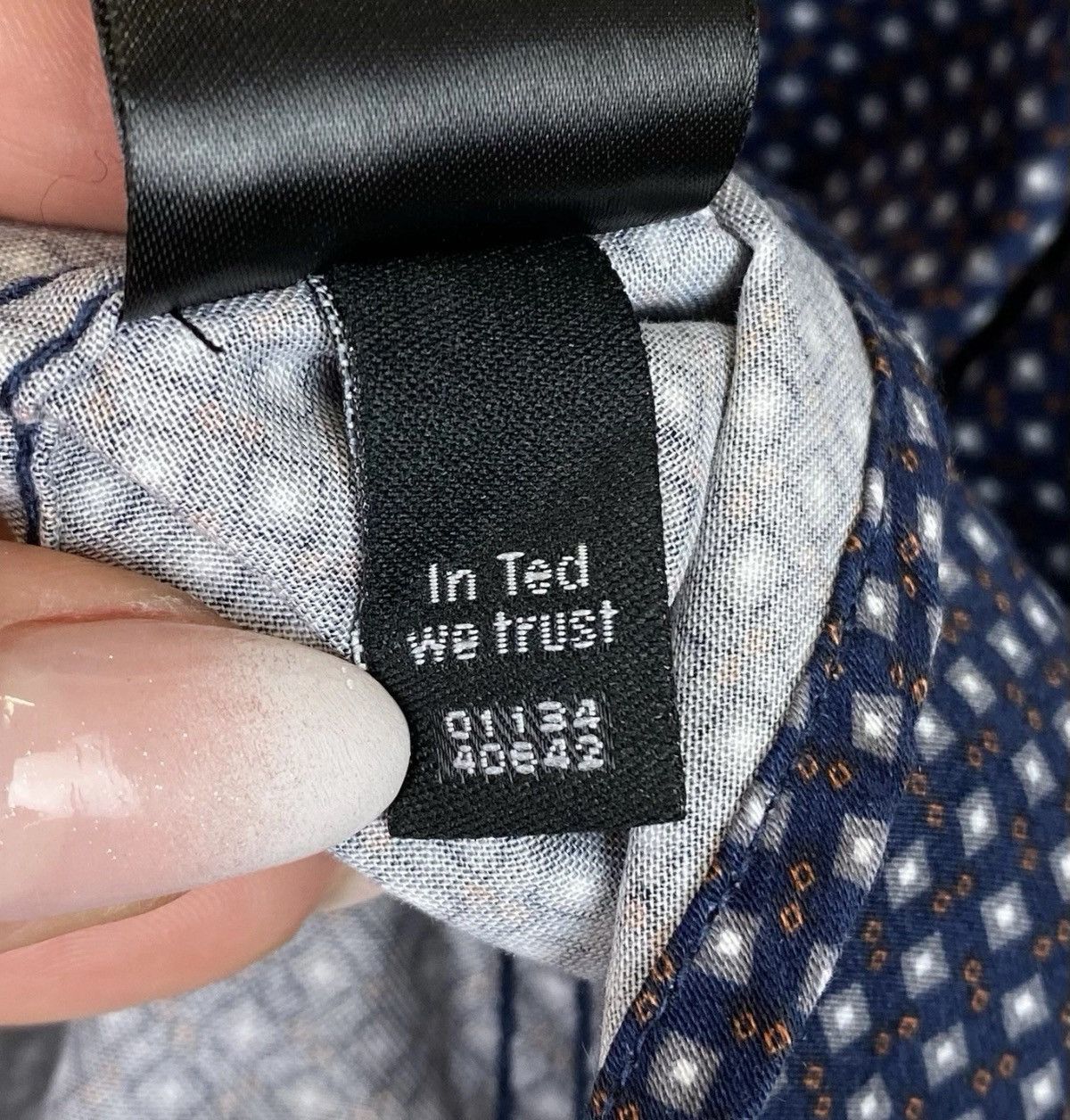 Ted Baker Ted Baker Long Sleeve Shirt Top Logo Buttons White Blue Size US XL / EU 56 / 4 - 8 Thumbnail