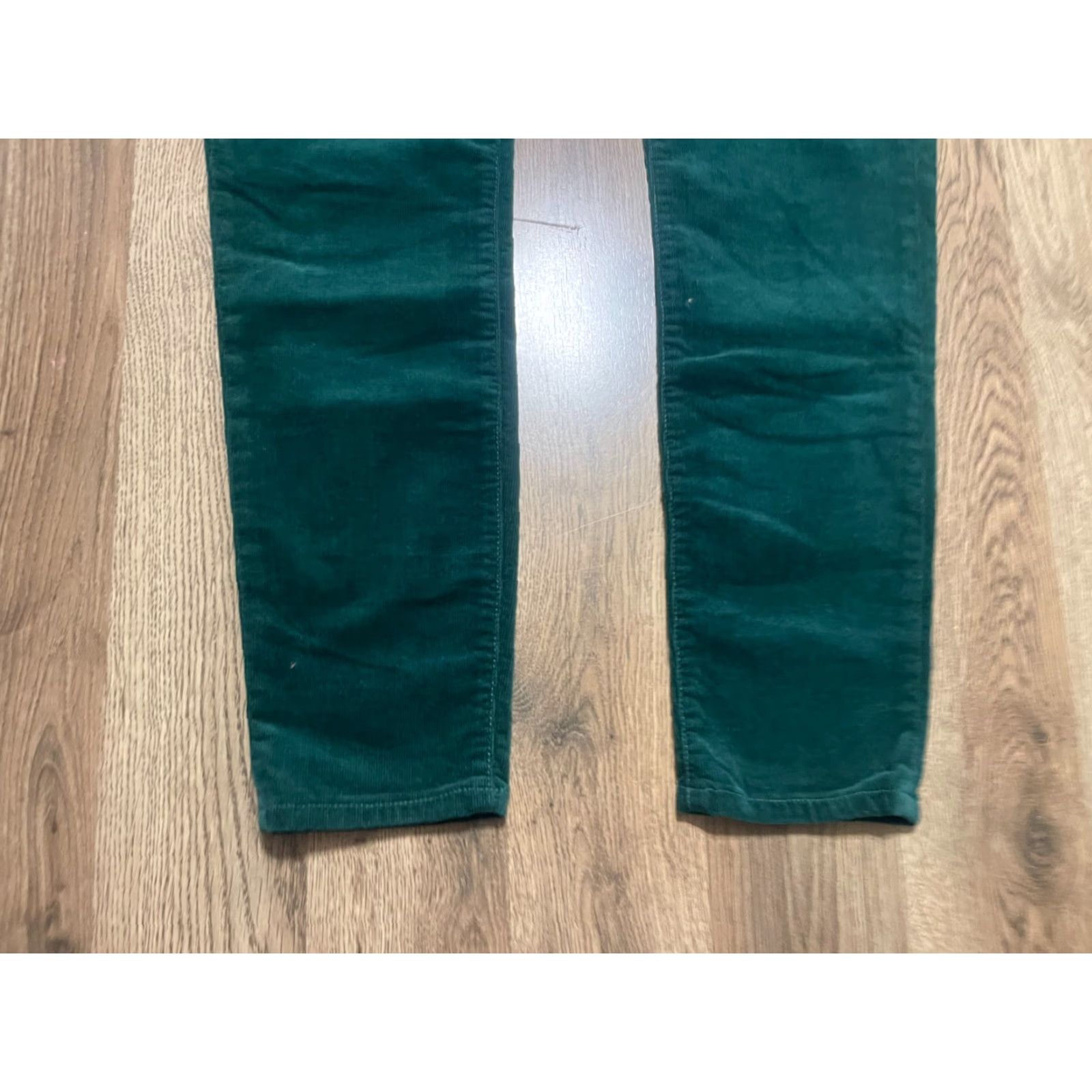 J.Crew J.CREW Pants Women Velvet Green Skinny Jeans 27 Regular Inseam 27.5 in 27 Waist 28 in - Size 27 Velvet Jeans Womens Green Skinny 27.5 in Inseam Size 27" / US 4 / IT 40 - 3 Thumbnail