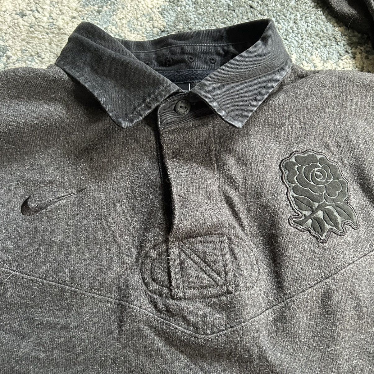 Nike 2012 ENGLAND ALL BLACK ROSE L/S RUGBY TOP Y2K ANTHRACiTE Size US XL / EU 56 / 4 - 5 Thumbnail