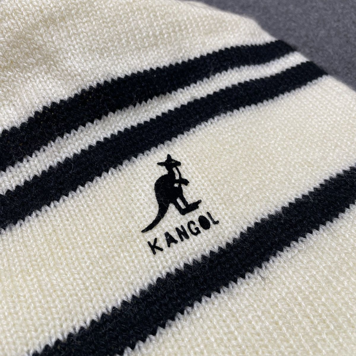 Kangol Vintage Kangol Stripe Beanie Hat Size ONE SIZE - 2 Thumbnail
